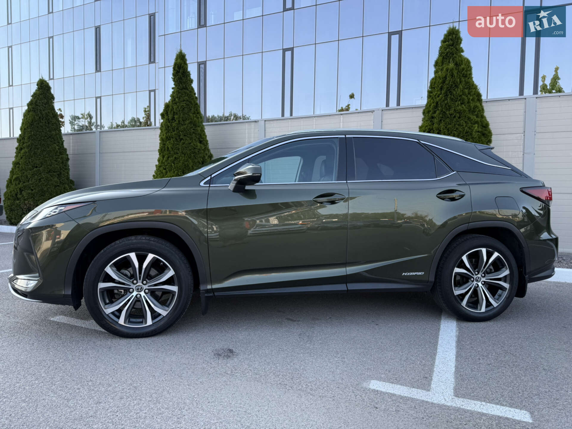 Lexus RX 2020 VIN JTJBGMCA302058167 фото оголошення 17 з 21
