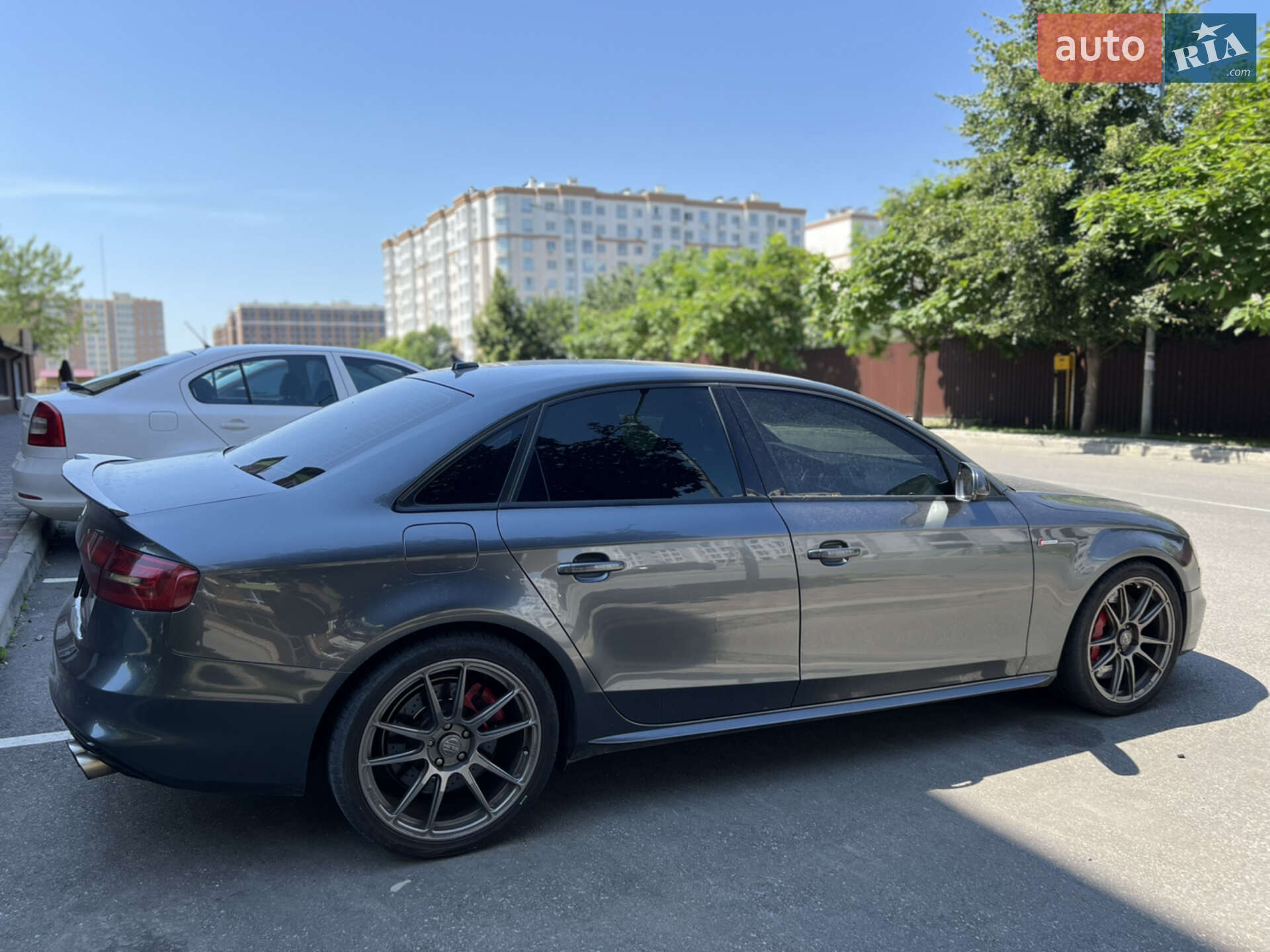 Audi S4 2015 VIN WAUBGAFL9GA007445 фото оголошення 3 з 10