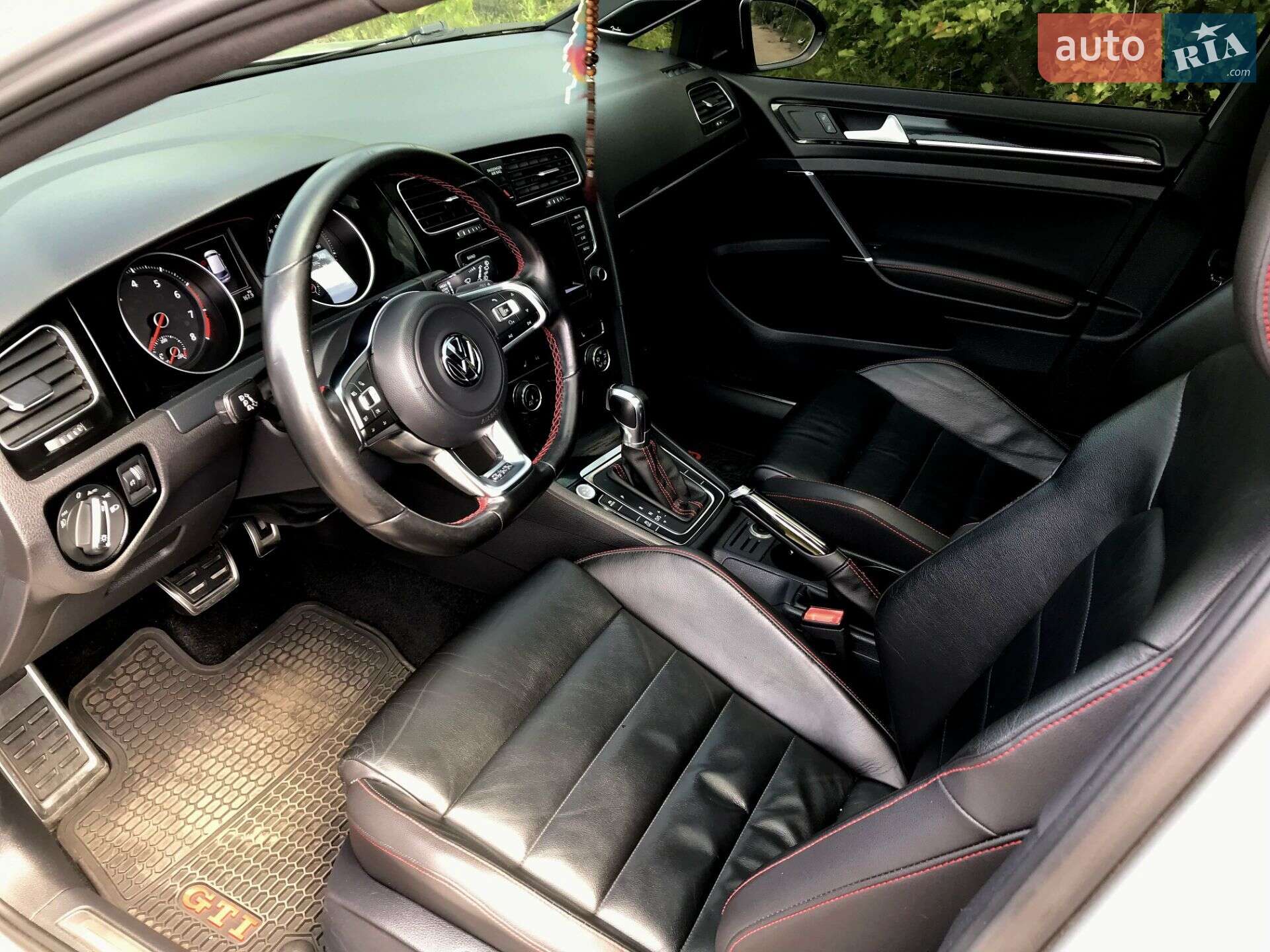 Volkswagen Golf GTI 2014 VIN 3VW4T7AU2FM021700 фото оголошення 32 з 77