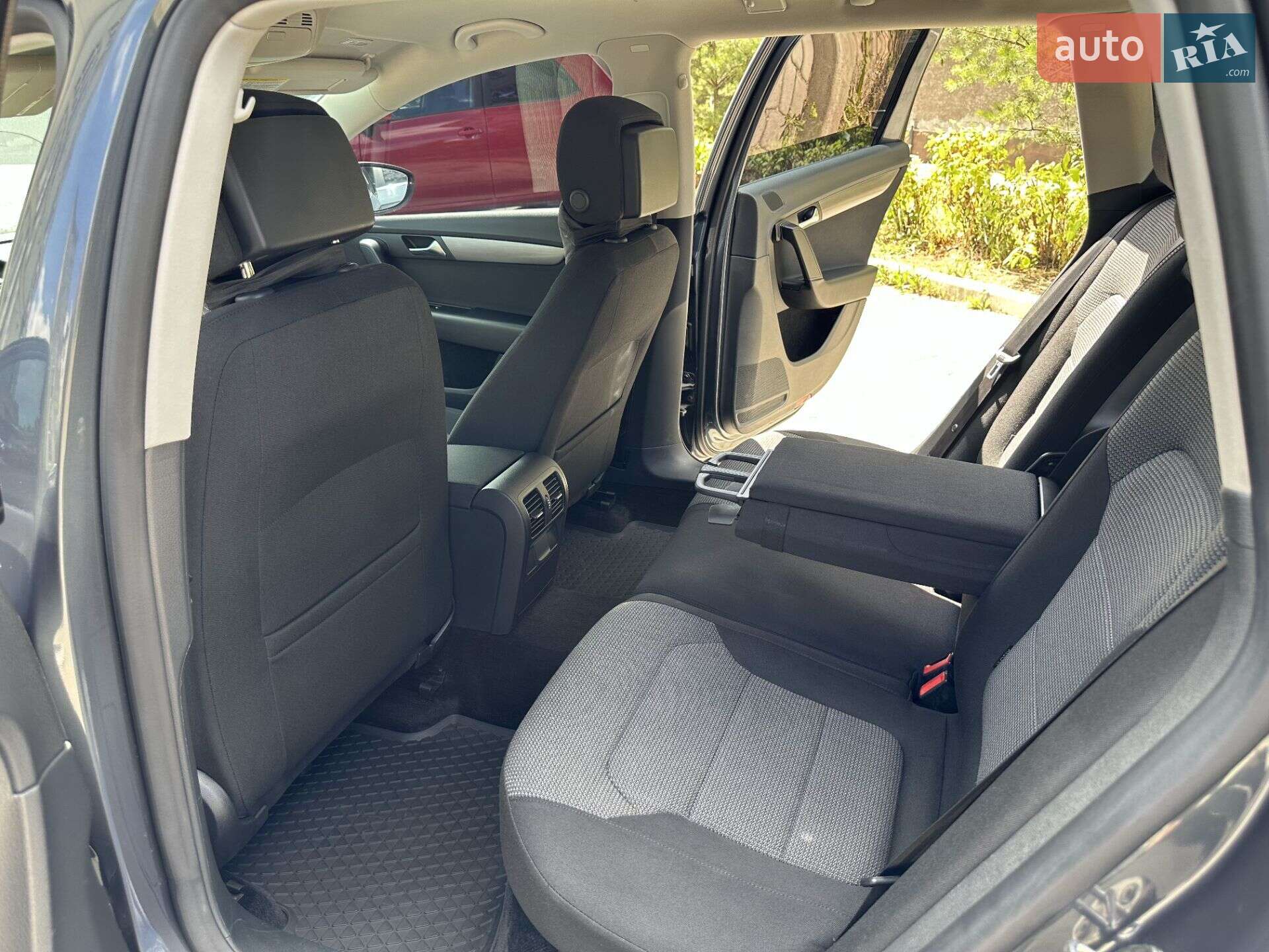 Volkswagen Passat 2012 VIN WVWZZZ3CZCE145719 фото оголошення 26 з 33