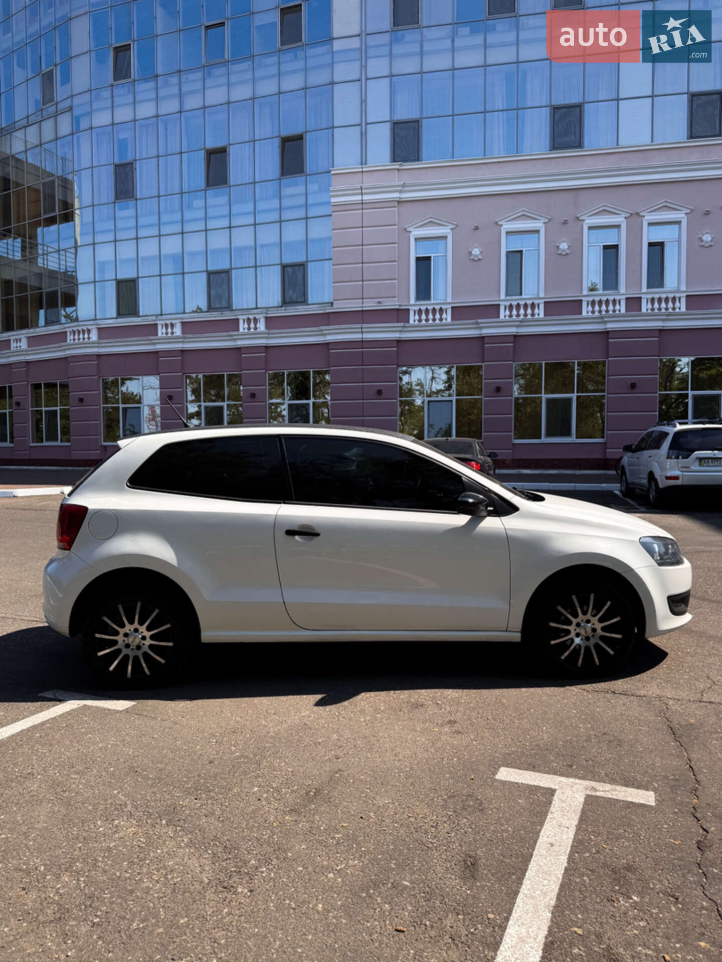 Volkswagen Polo 2014 VIN WVWZZZ6RZEY158940 фото оголошення 10 з 10