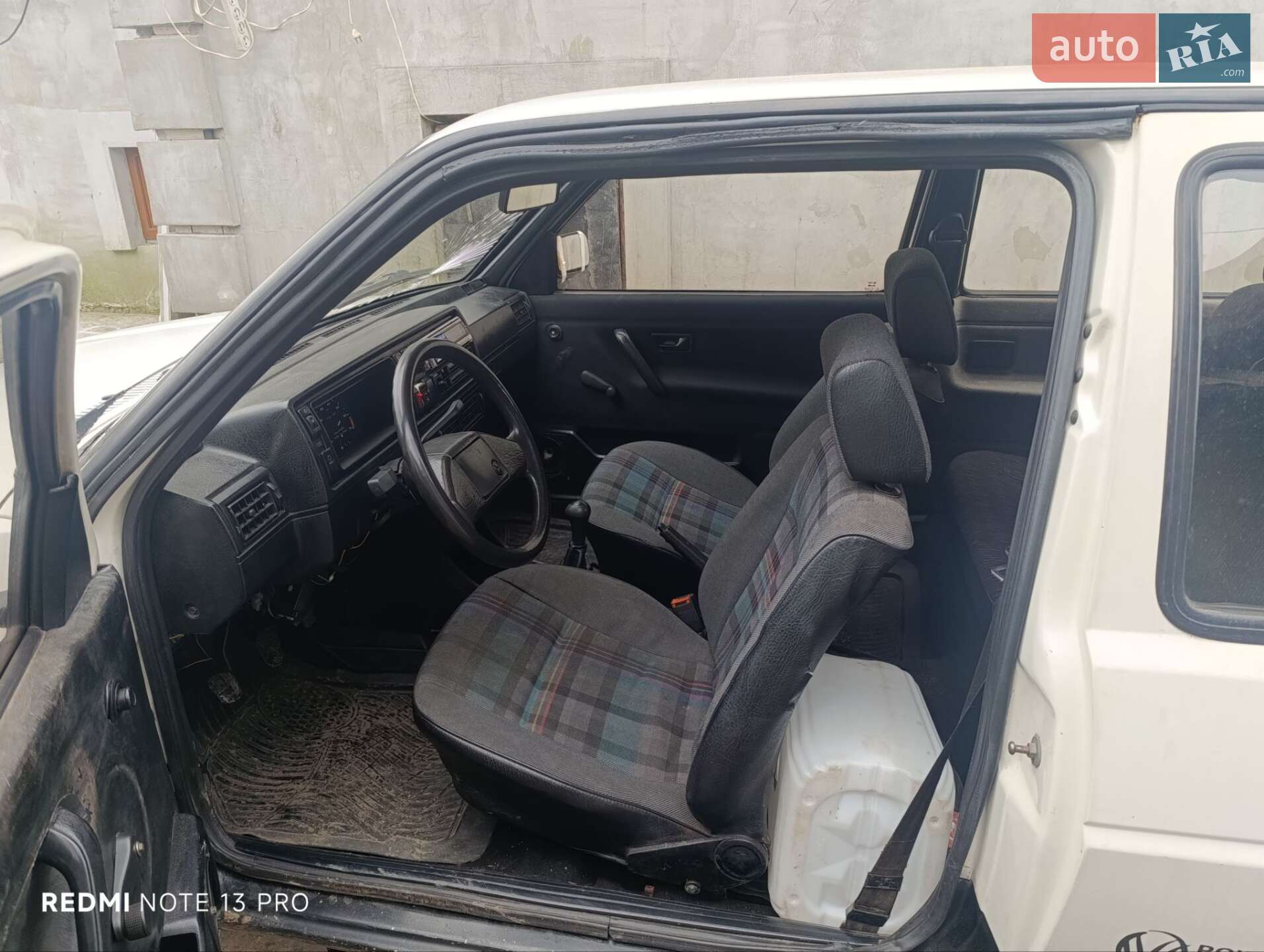 Volkswagen Golf 1988 VIN WVWZZZ19ZJW429079 фото оголошення 7 з 9