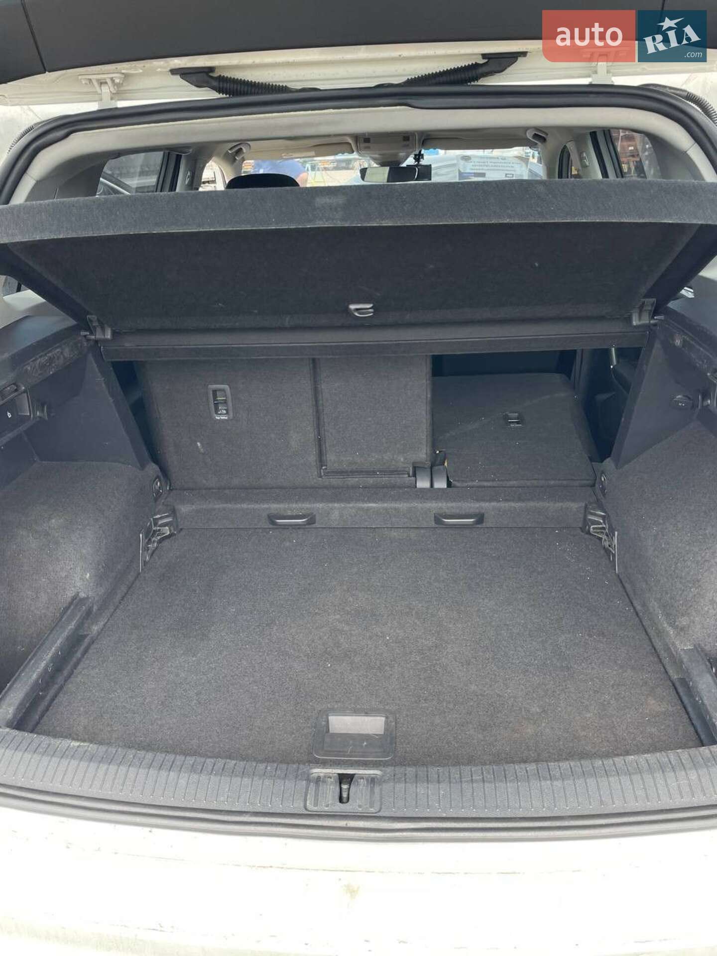 Volkswagen Tiguan 2018 VIN WVGZZZ5NZJW930725 фото оголошення 20 з 25
