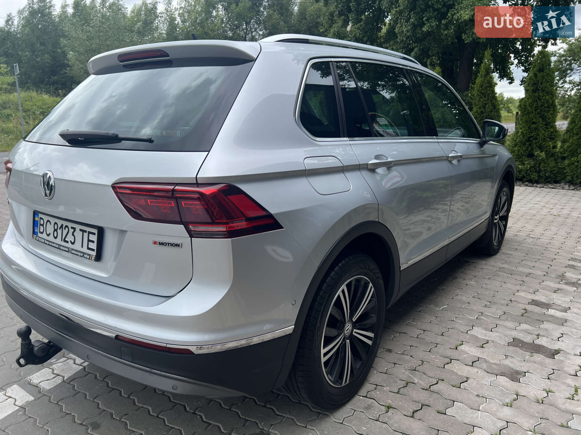 Volkswagen Tiguan 2019 VIN WVGZZZ5NZKW973418 фото оголошення 3 з 30