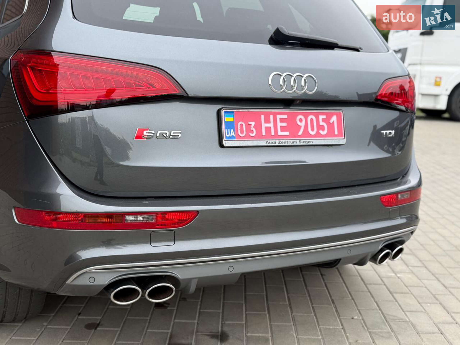 Audi SQ5 2015 VIN WAUZZZ8R0GA041251 фото оголошення 9 з 39