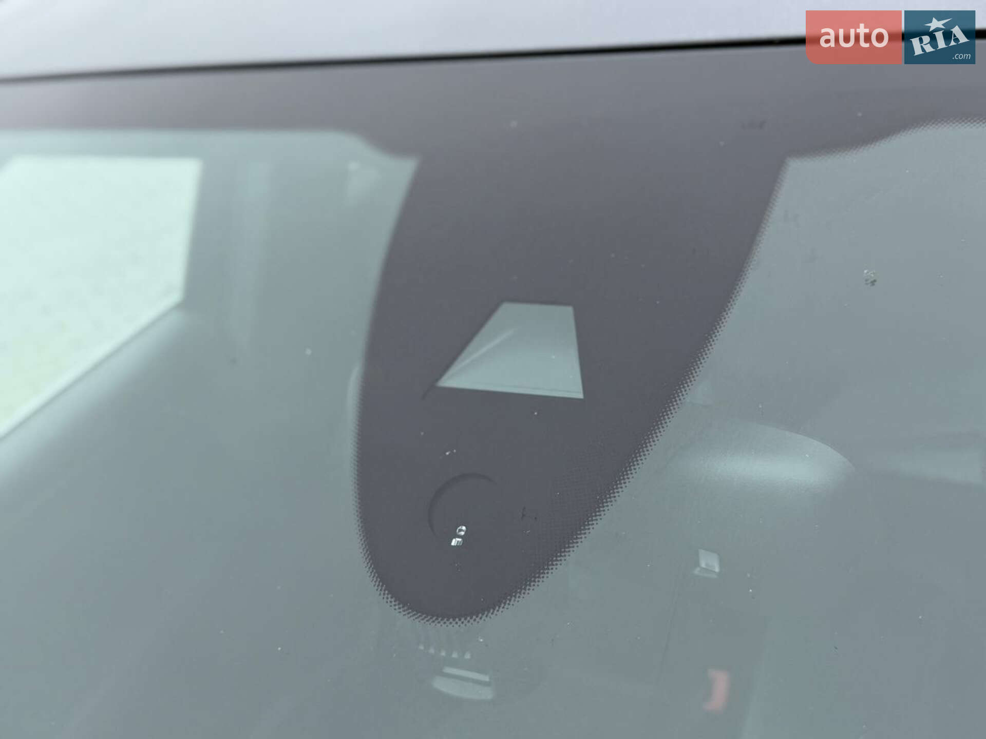 Audi SQ5 2015 VIN WAUZZZ8R0GA041251 фото оголошення 11 з 39