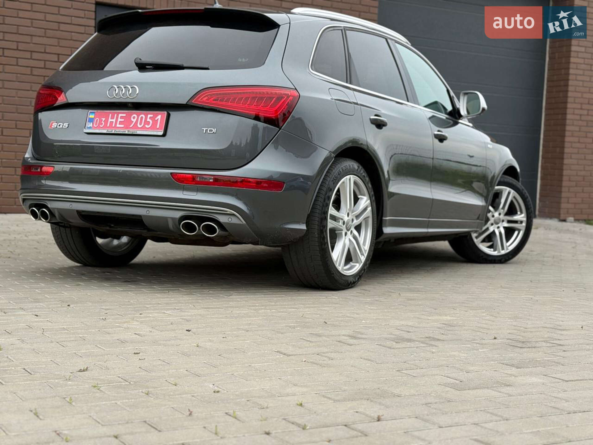 Audi SQ5 2015 VIN WAUZZZ8R0GA041251 фото оголошення 7 з 39