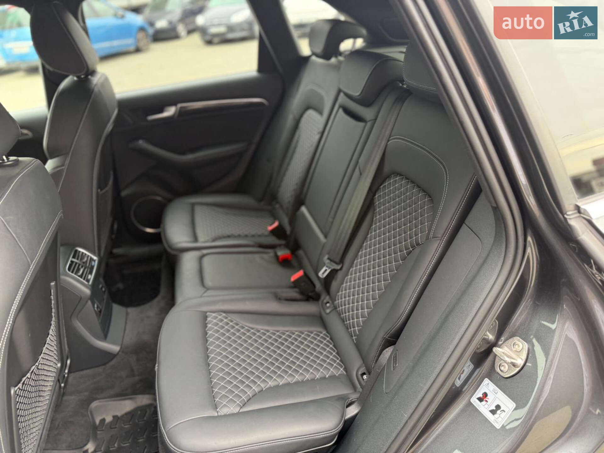 Audi SQ5 2015 VIN WAUZZZ8R0GA041251 фото оголошення 20 з 39