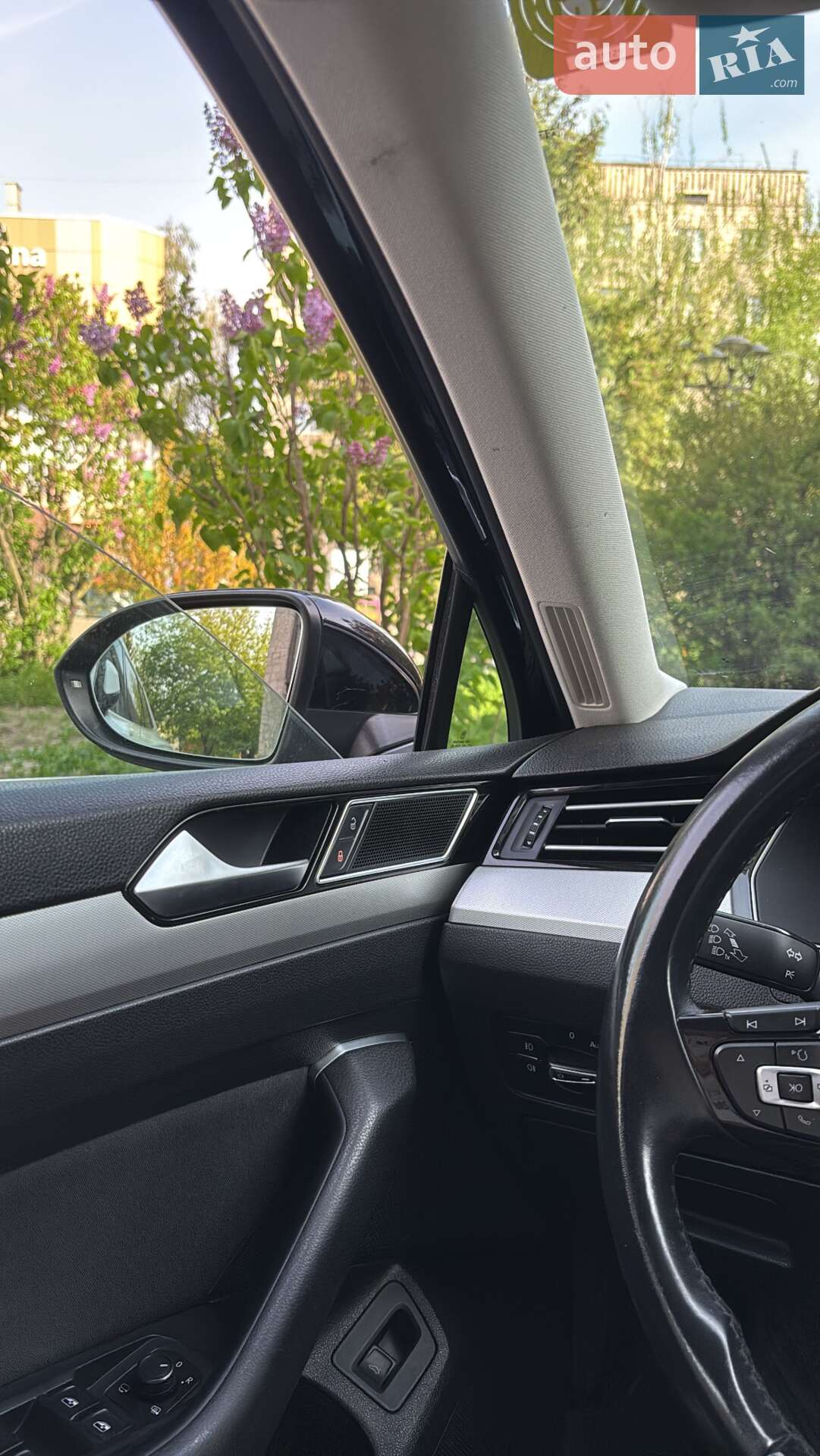 Volkswagen Passat 2017 VIN WVWZZZ3CZJE111799 фото оголошення 5 з 8