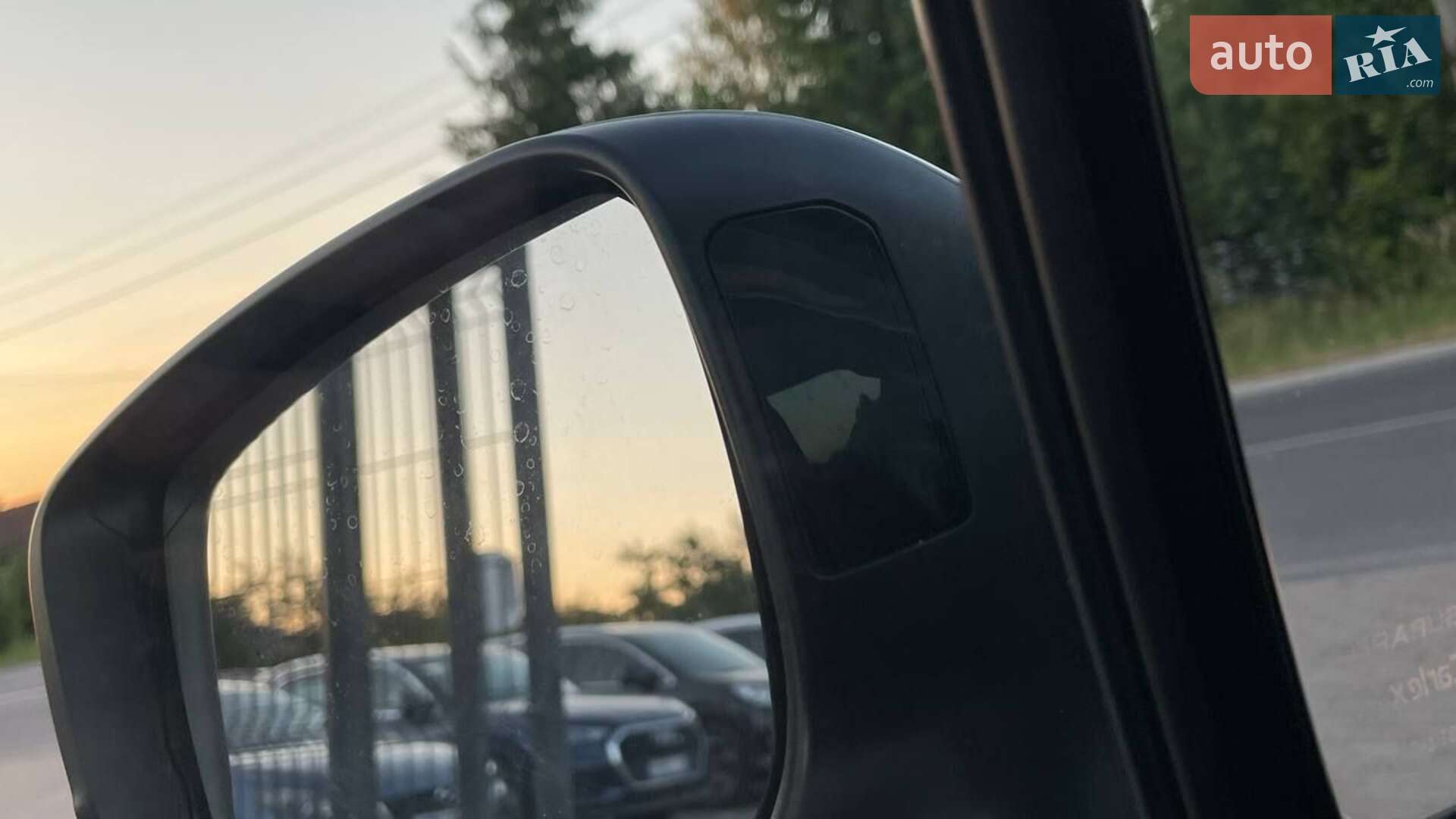 Subaru Outback 2019 VIN 4S4BSAFC3K3331629 фото оголошення 2 з 81
