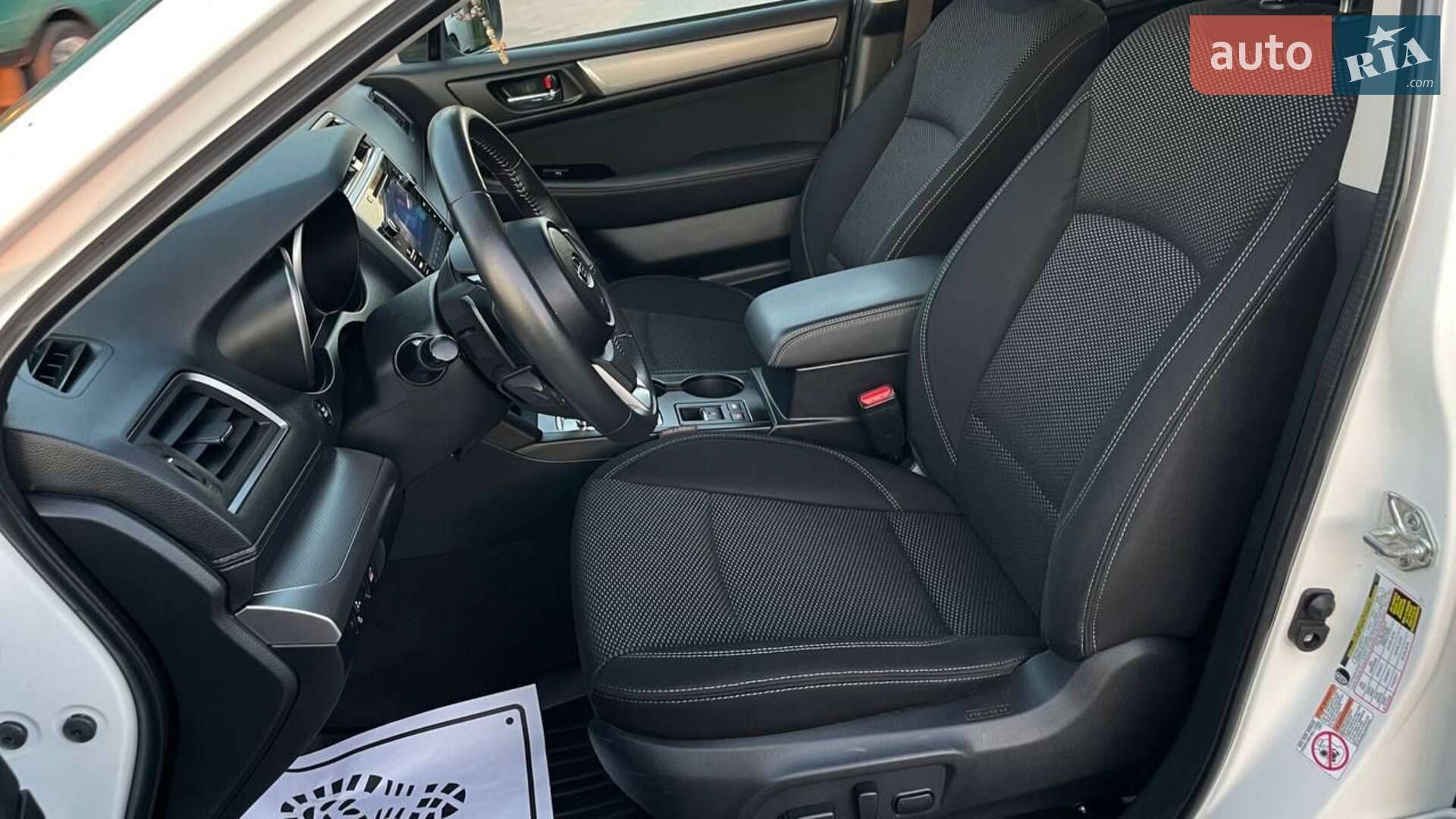 Subaru Outback 2019 VIN 4S4BSAFC3K3331629 фото оголошення 7 з 81