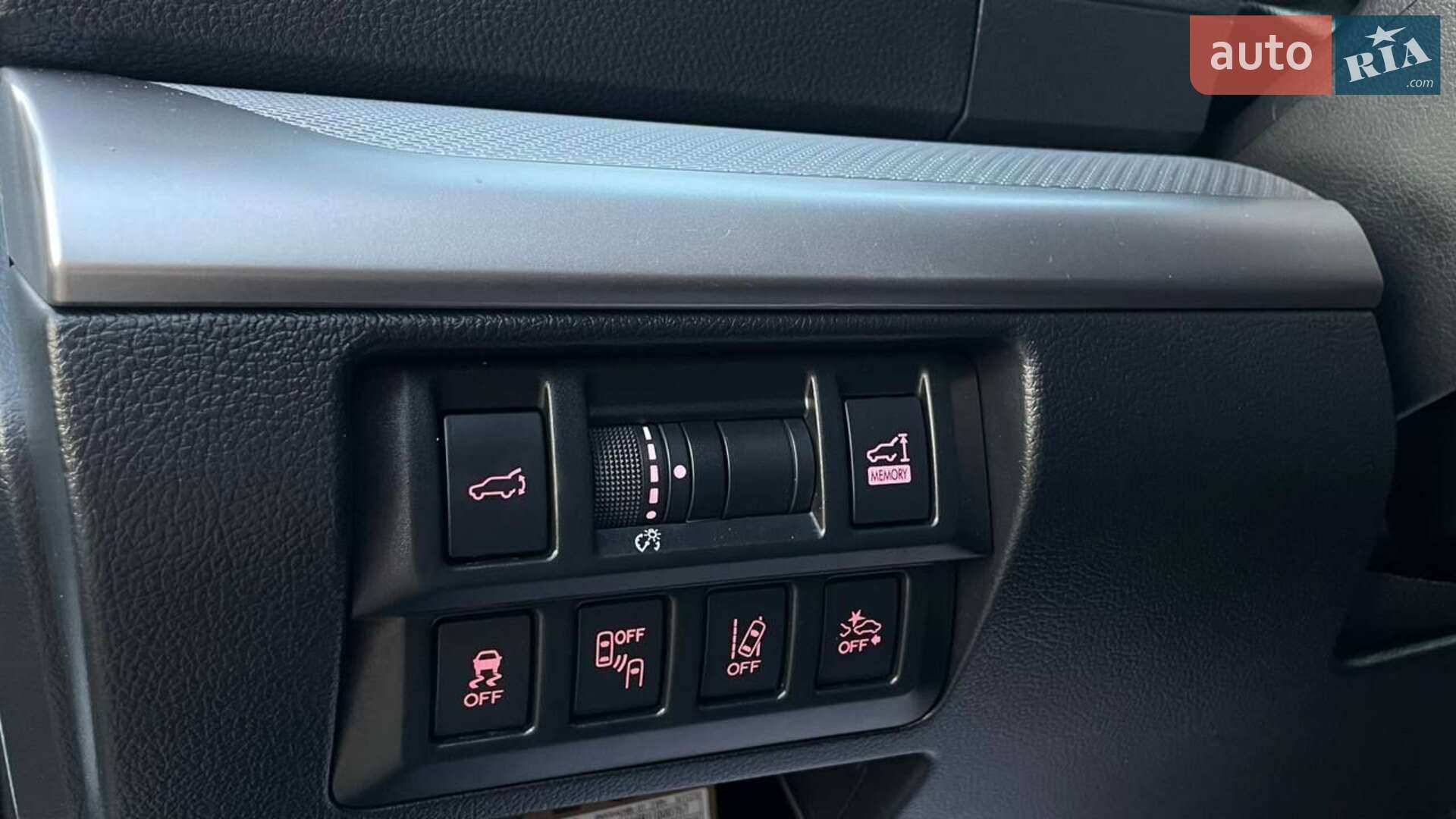 Subaru Outback 2019 VIN 4S4BSAFC3K3331629 фото оголошення 12 з 81