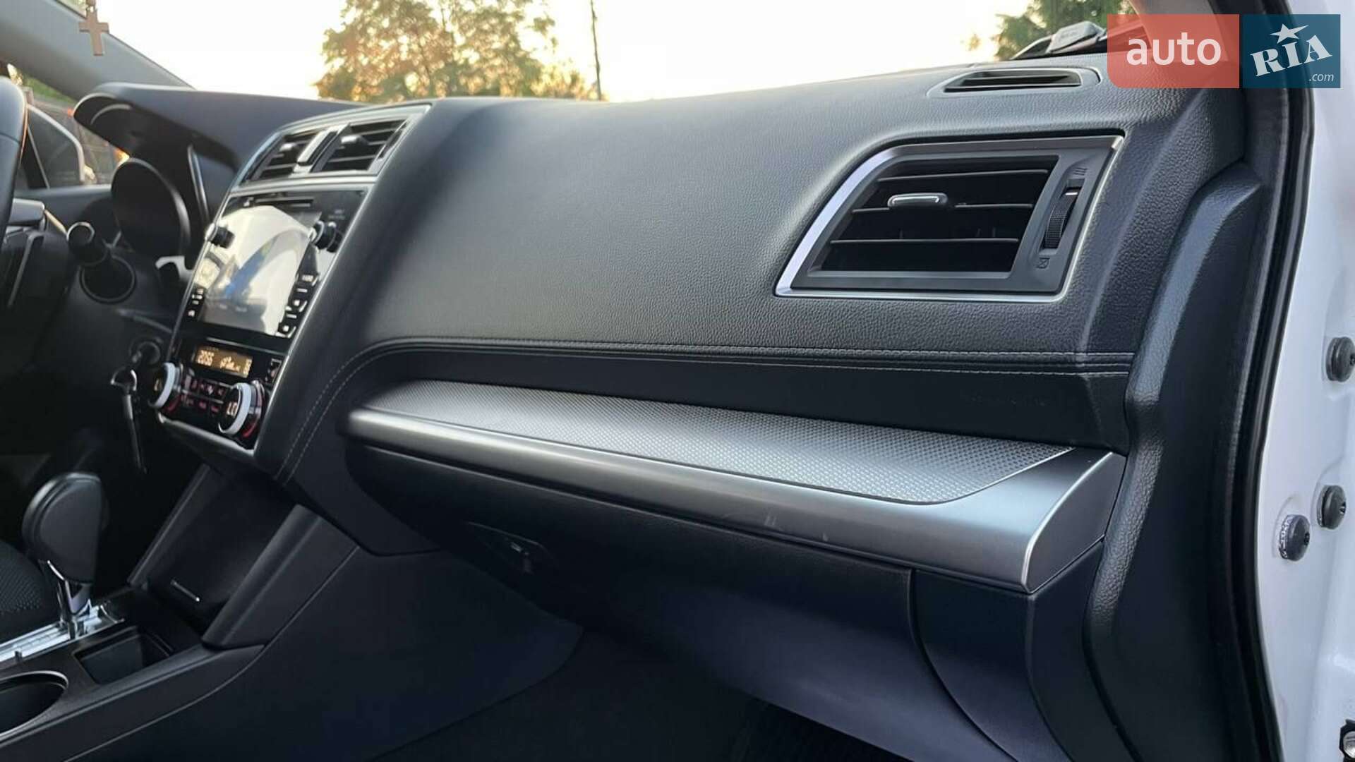 Subaru Outback 2019 VIN 4S4BSAFC3K3331629 фото оголошення 32 з 81