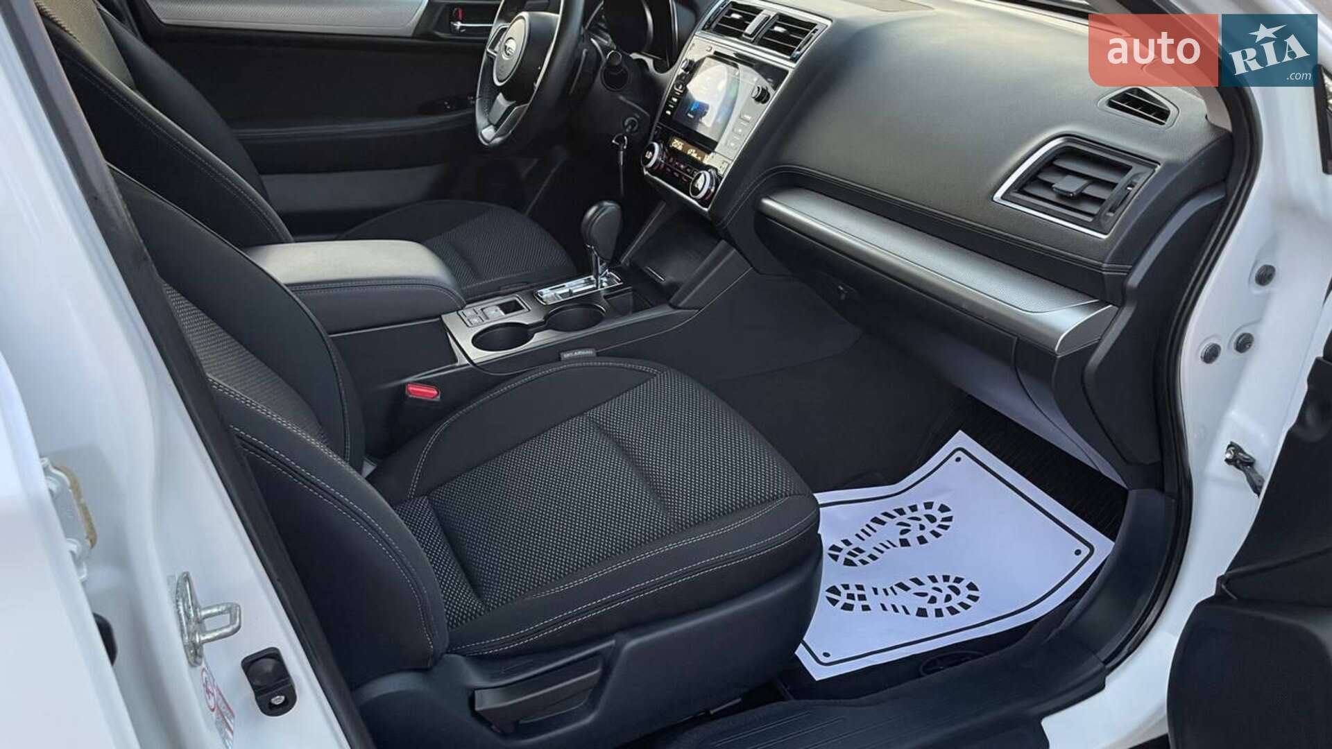 Subaru Outback 2019 VIN 4S4BSAFC3K3331629 фото оголошення 35 з 81