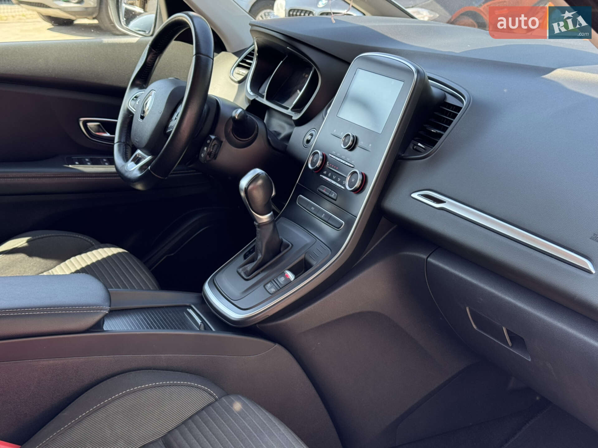 Renault Grand Scenic 2017 VIN VF1RFA00X59641301 фото оголошення 7 з 27