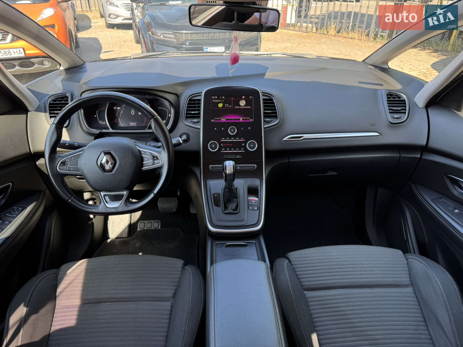 Renault Grand Scenic 2017 VIN VF1RFA00X59641301 фото оголошення 10 з 27
