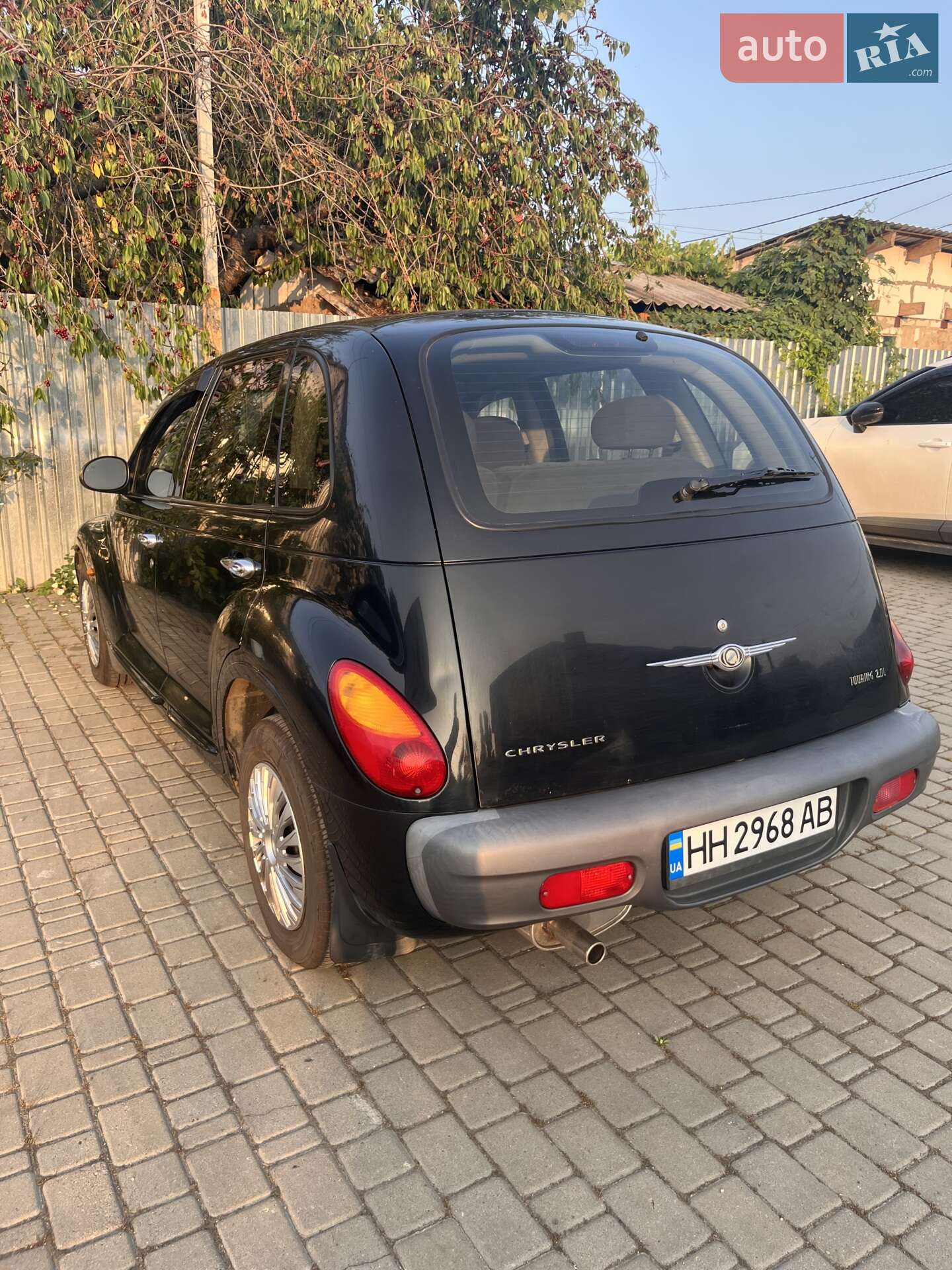 Chrysler PT Cruiser 2001 VIN 1C8FYB89X2T243994 фото оголошення 4 з 21