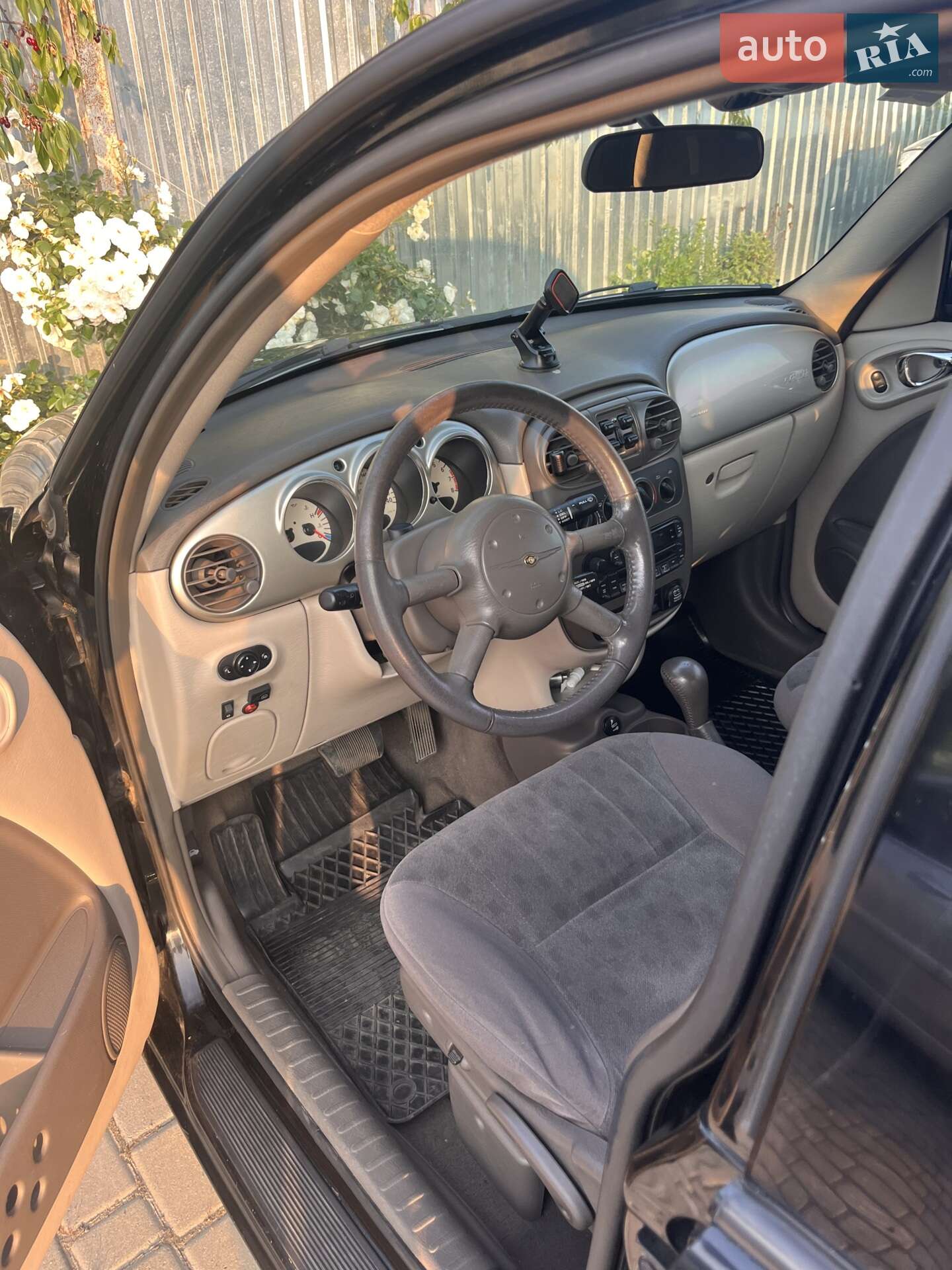 Chrysler PT Cruiser 2001 VIN 1C8FYB89X2T243994 фото оголошення 12 з 21