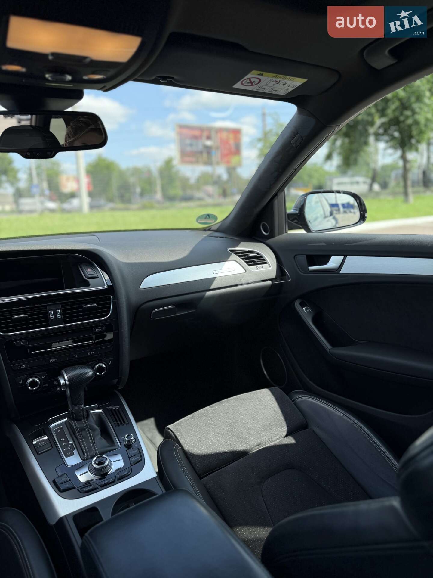 Audi A4 2015 VIN WAUZZZ8K7FA137864 фото оголошення 26 з 37