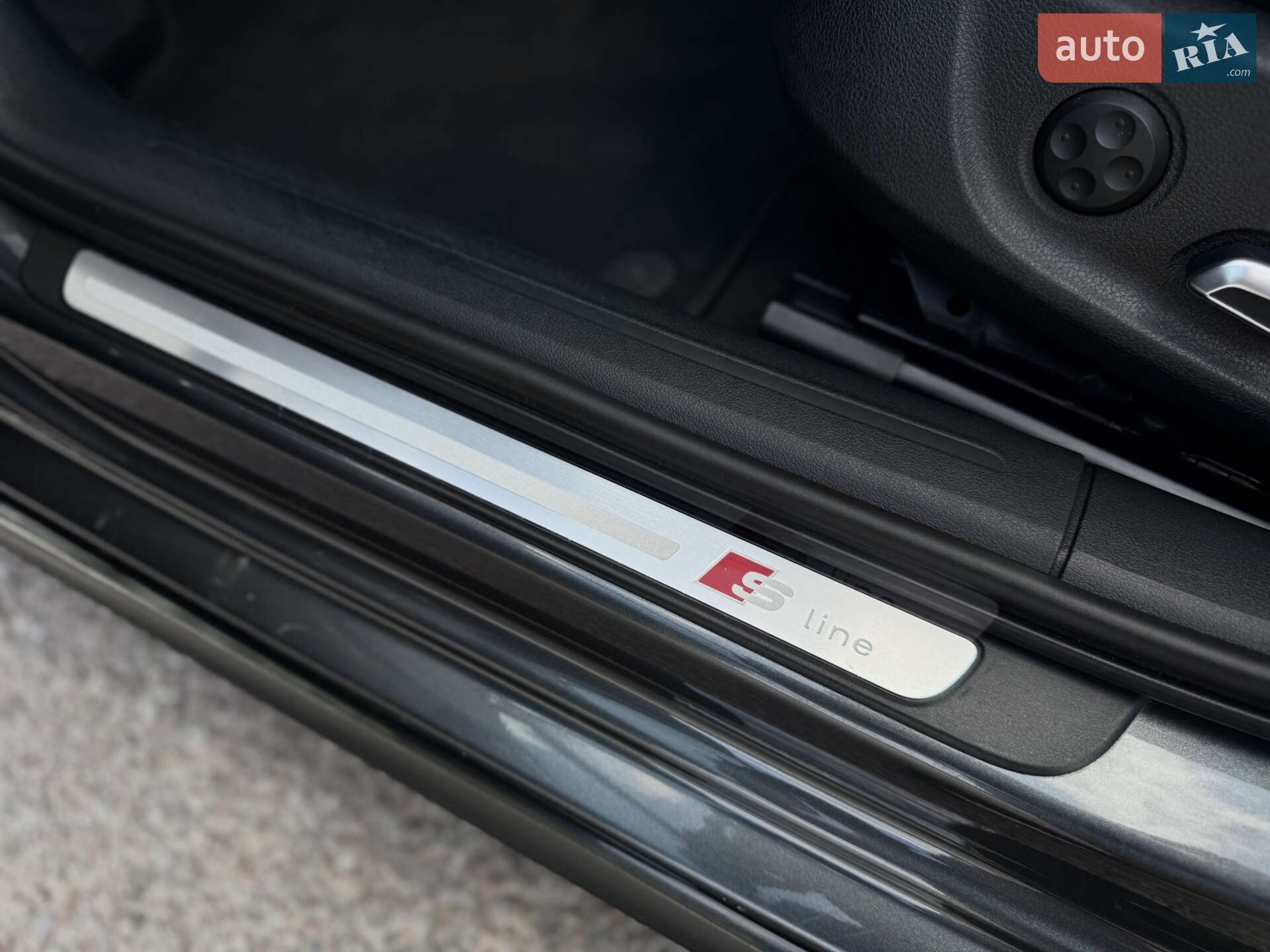Audi A4 2015 VIN WAUZZZ8K7FA137864 фото оголошення 15 з 37