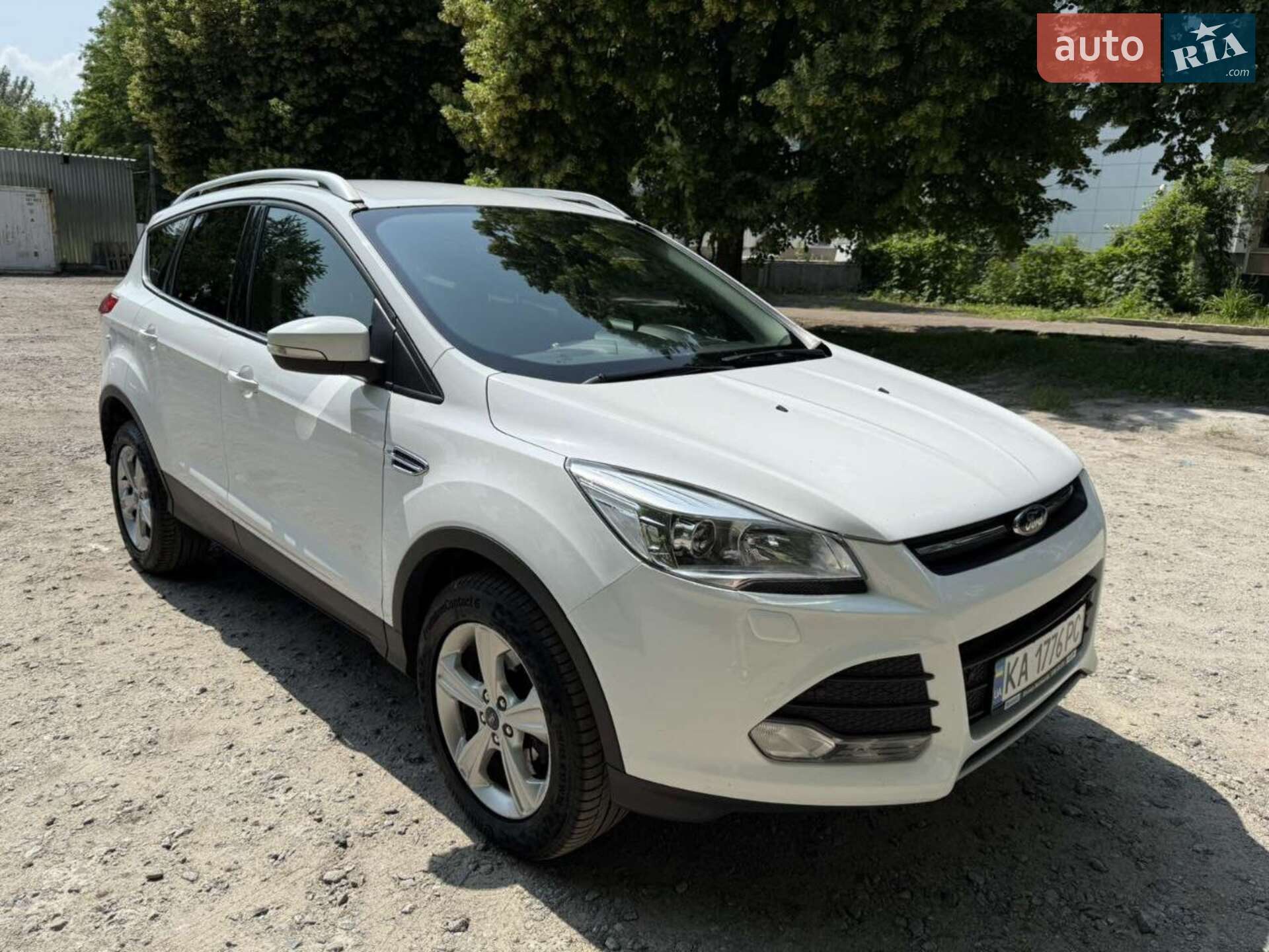 Ford Kuga 2015 VIN WF0AXXWPMAFK05771 фото оголошення 2 з 11