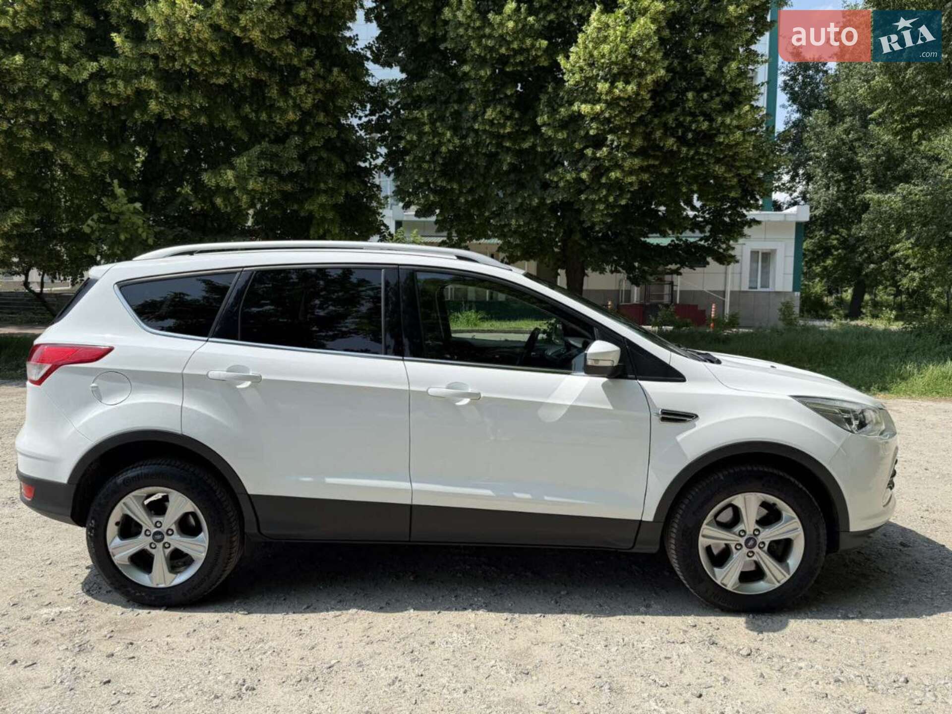 Ford Kuga 2015 VIN WF0AXXWPMAFK05771 фото оголошення 6 з 11