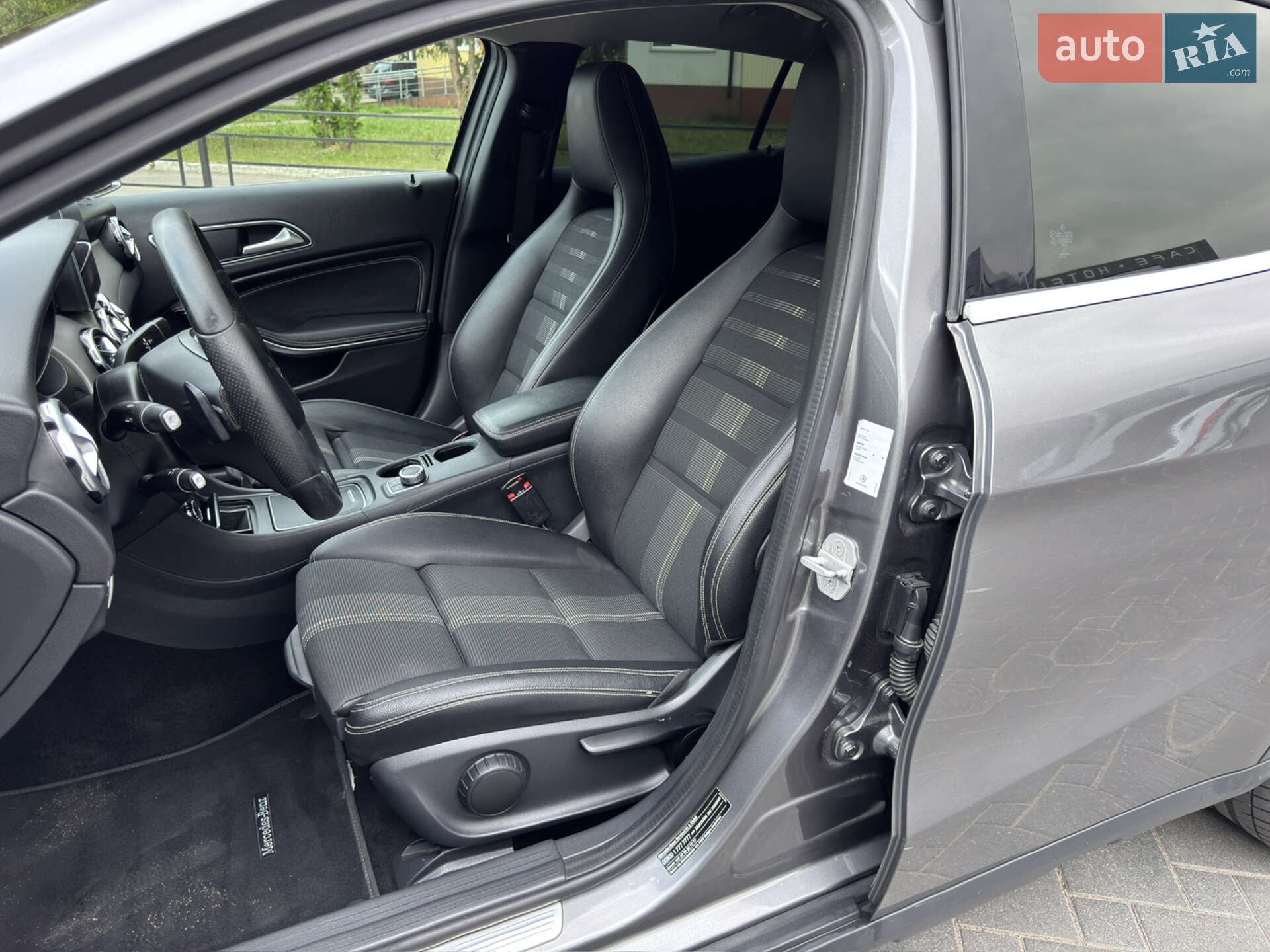 Mercedes-Benz GLA-Class 2017 VIN WDC1569431J400331 фото оголошення 27 з 47