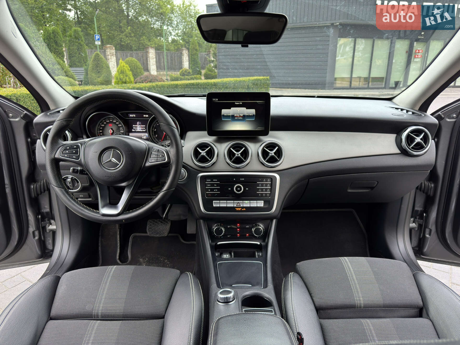 Mercedes-Benz GLA-Class 2017 VIN WDC1569431J400331 фото оголошення 36 з 47