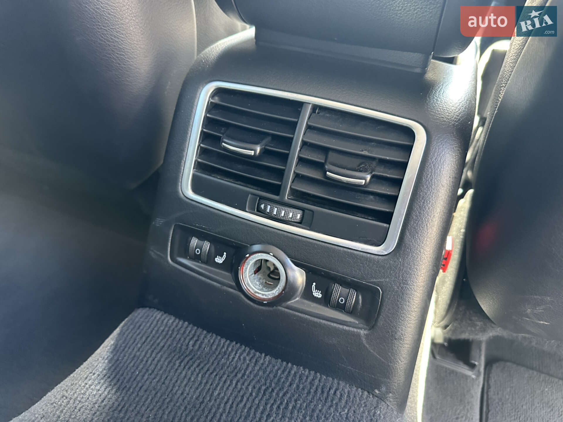 Audi A6 2010 VIN WAUZZZ4F99N054815 фото оголошення 16 з 39
