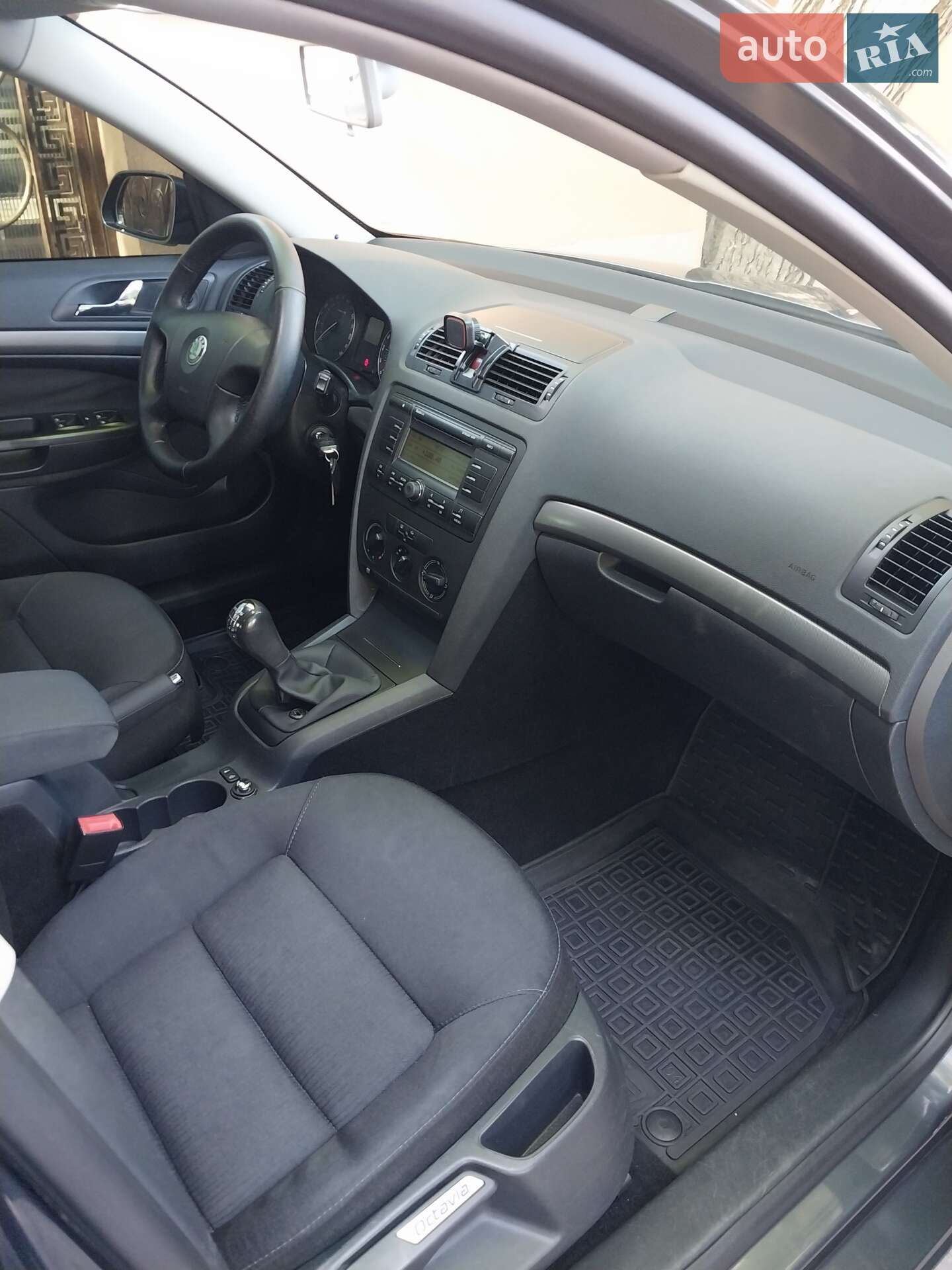 Skoda Octavia 2008 VIN TMBBD41Z18B153956 фото оголошення 8 з 10