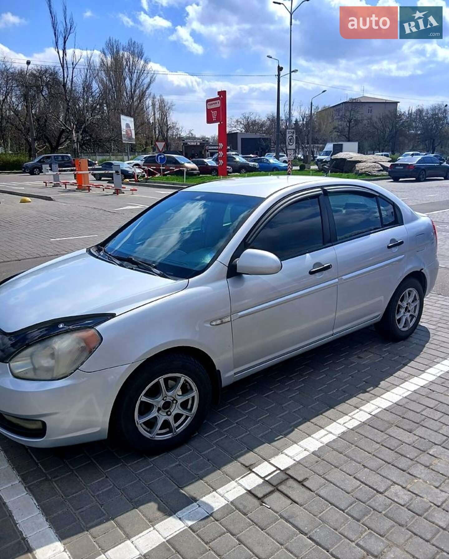 Hyundai Accent 2007 VIN Y6LCM41VP7L001152 фото оголошення 2 з 12