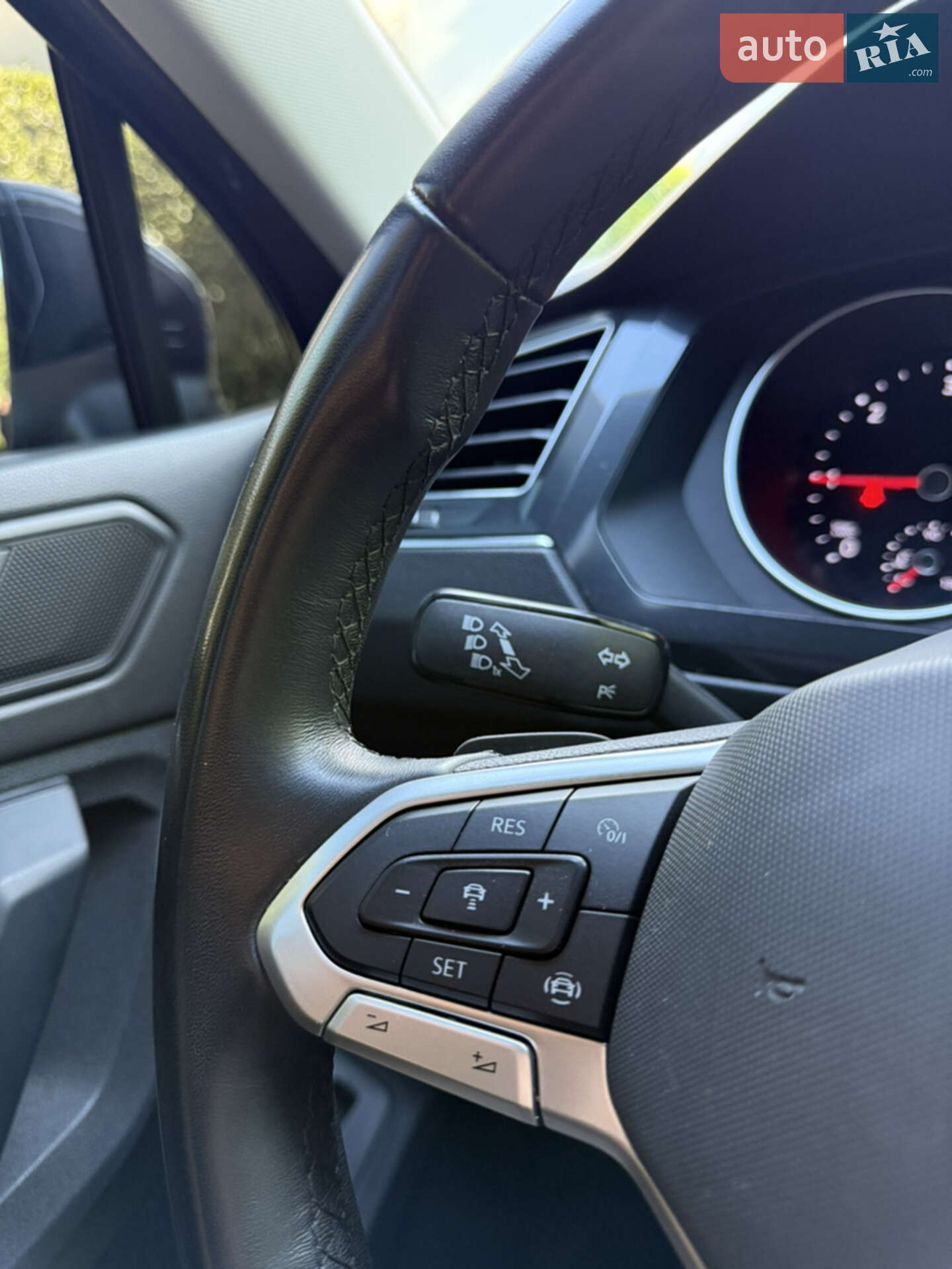 Volkswagen Tiguan 2022 VIN WVGZZZ5NZNW061208 фото оголошення 11 з 25