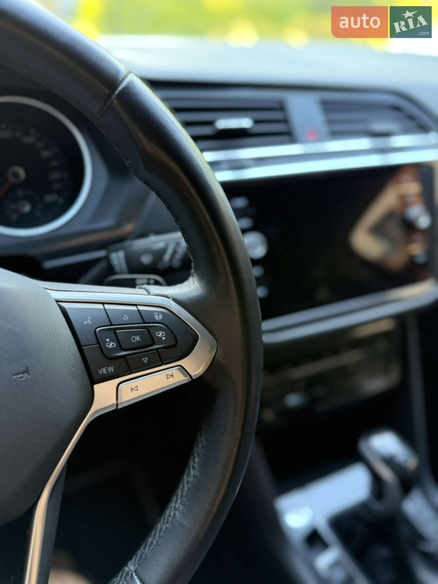Volkswagen Tiguan 2022 VIN WVGZZZ5NZNW061208 фото оголошення 12 з 25