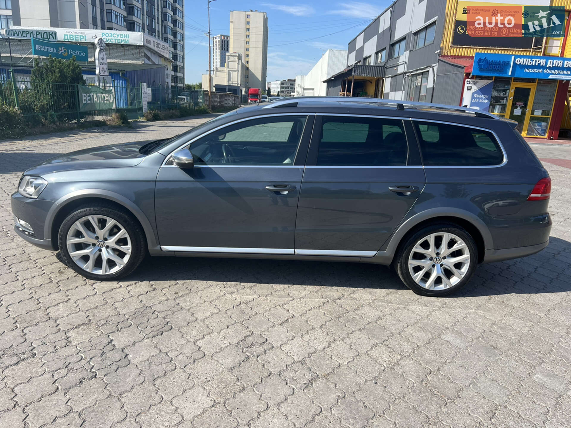 Volkswagen Passat Alltrack 2014 VIN WVWZZZ3CZFE073516 фото оголошення 2 з 17
