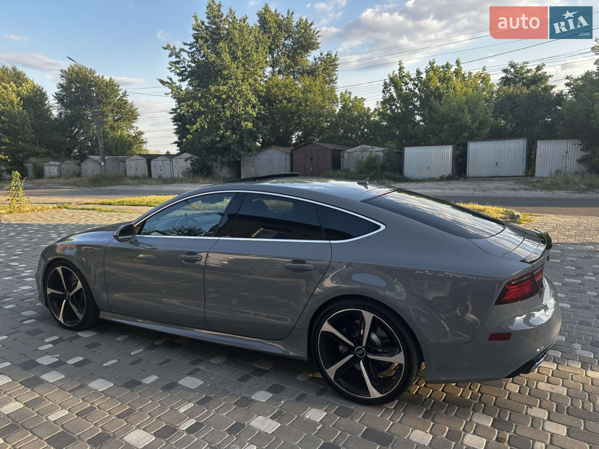 Audi RS7 Sportback 2016 VIN WUAW2AFC5GN904924 фото оголошення 13 з 56