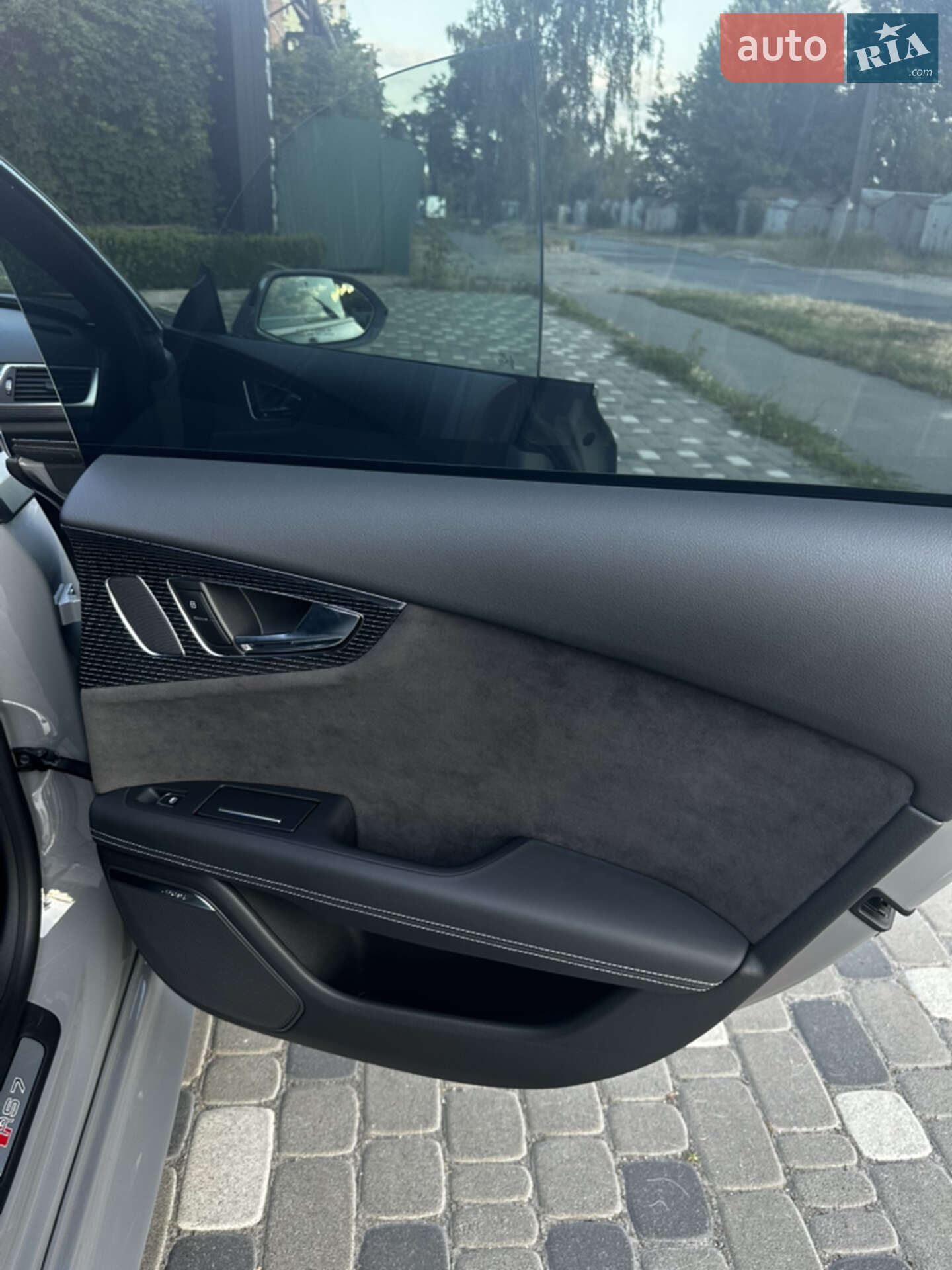 Audi RS7 Sportback 2016 VIN WUAW2AFC5GN904924 фото оголошення 46 з 56