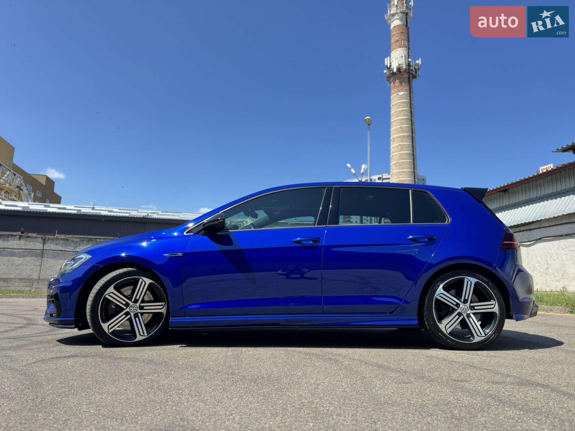 Volkswagen Golf R 2016 VIN WVWVF7AU8HW072930 фото оголошення 9 з 76