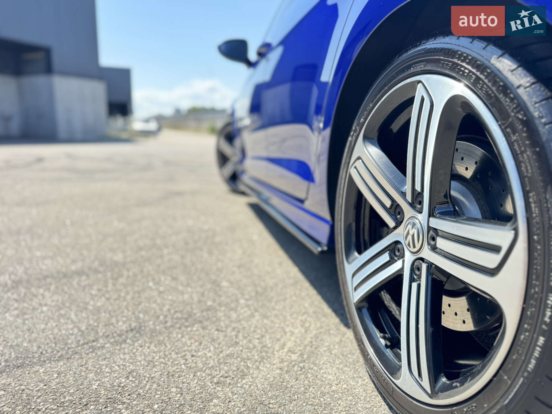 Volkswagen Golf R 2016 VIN WVWVF7AU8HW072930 фото оголошення 57 з 76