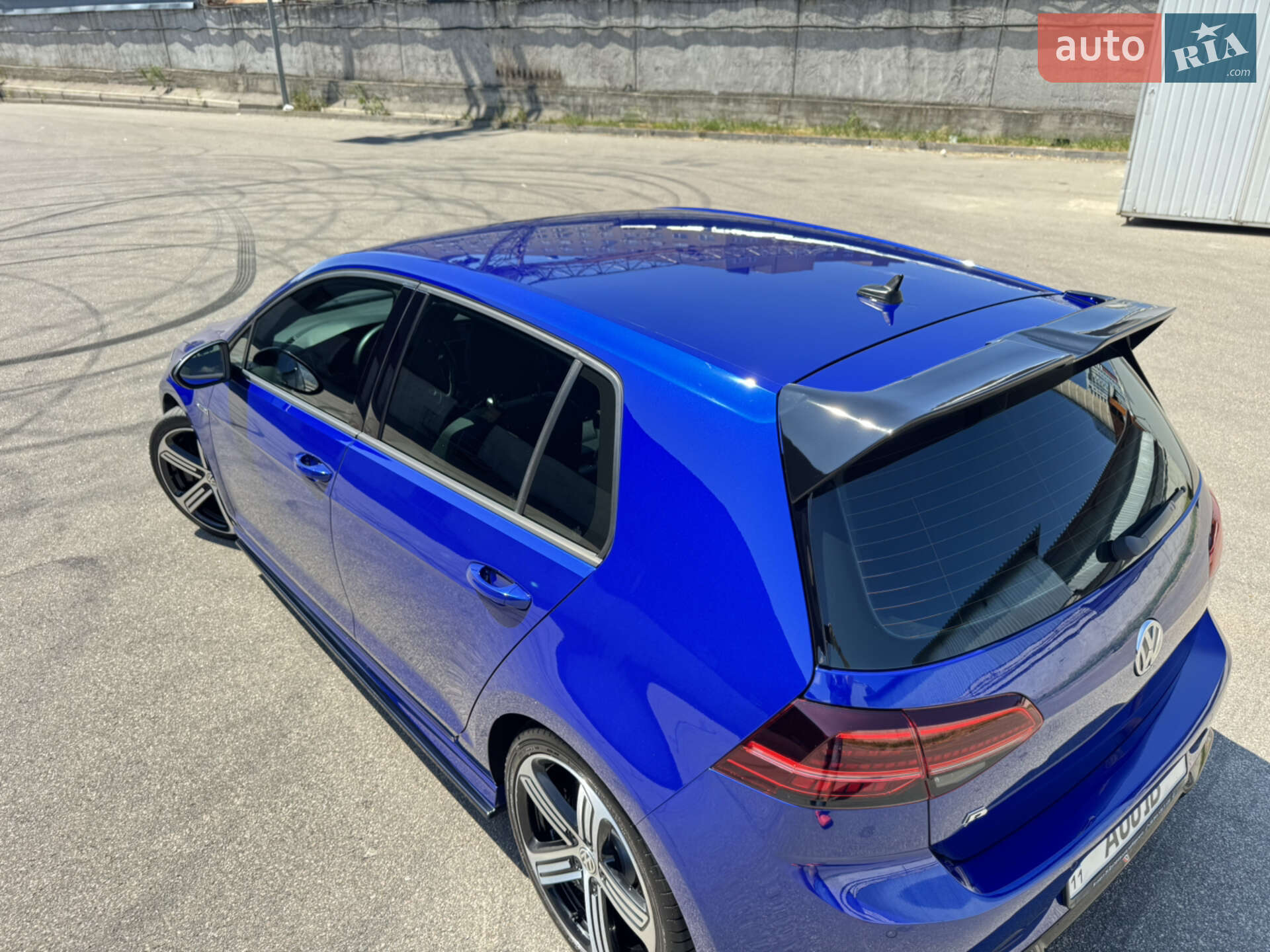 Volkswagen Golf R 2016 VIN WVWVF7AU8HW072930 фото оголошення 16 з 76
