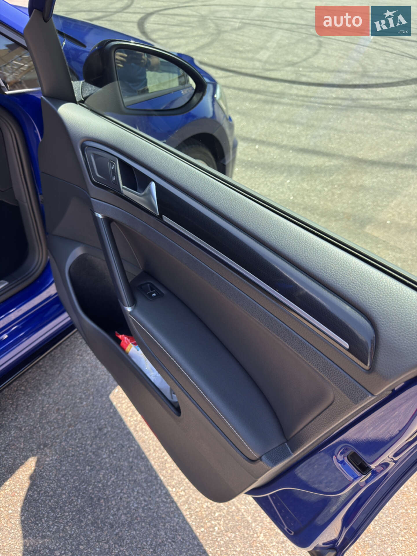 Volkswagen Golf R 2016 VIN WVWVF7AU8HW072930 фото оголошення 74 з 76
