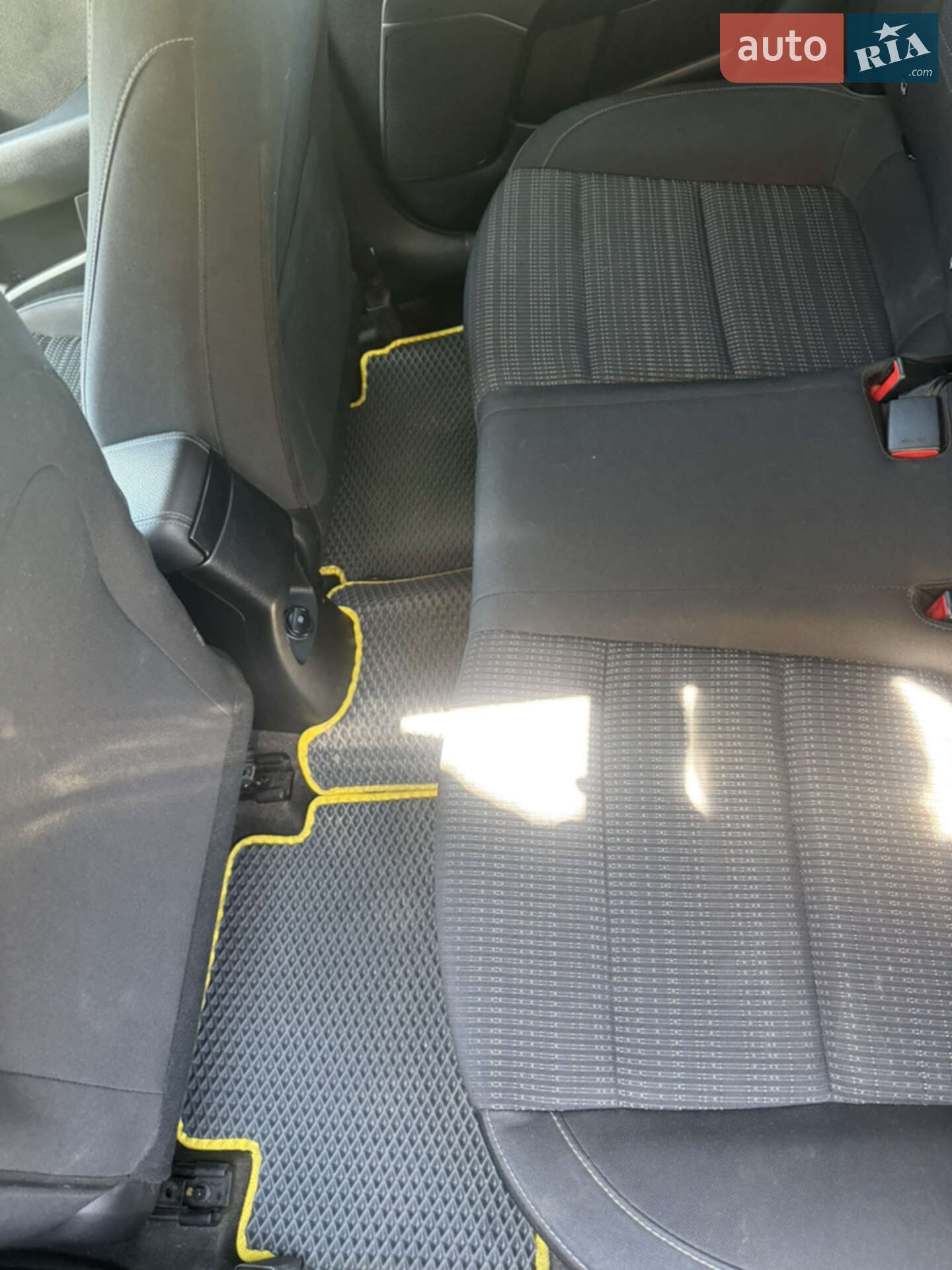Kia Stonic 2018 VIN KNAD6814AJ6146383 фото оголошення 11 з 11
