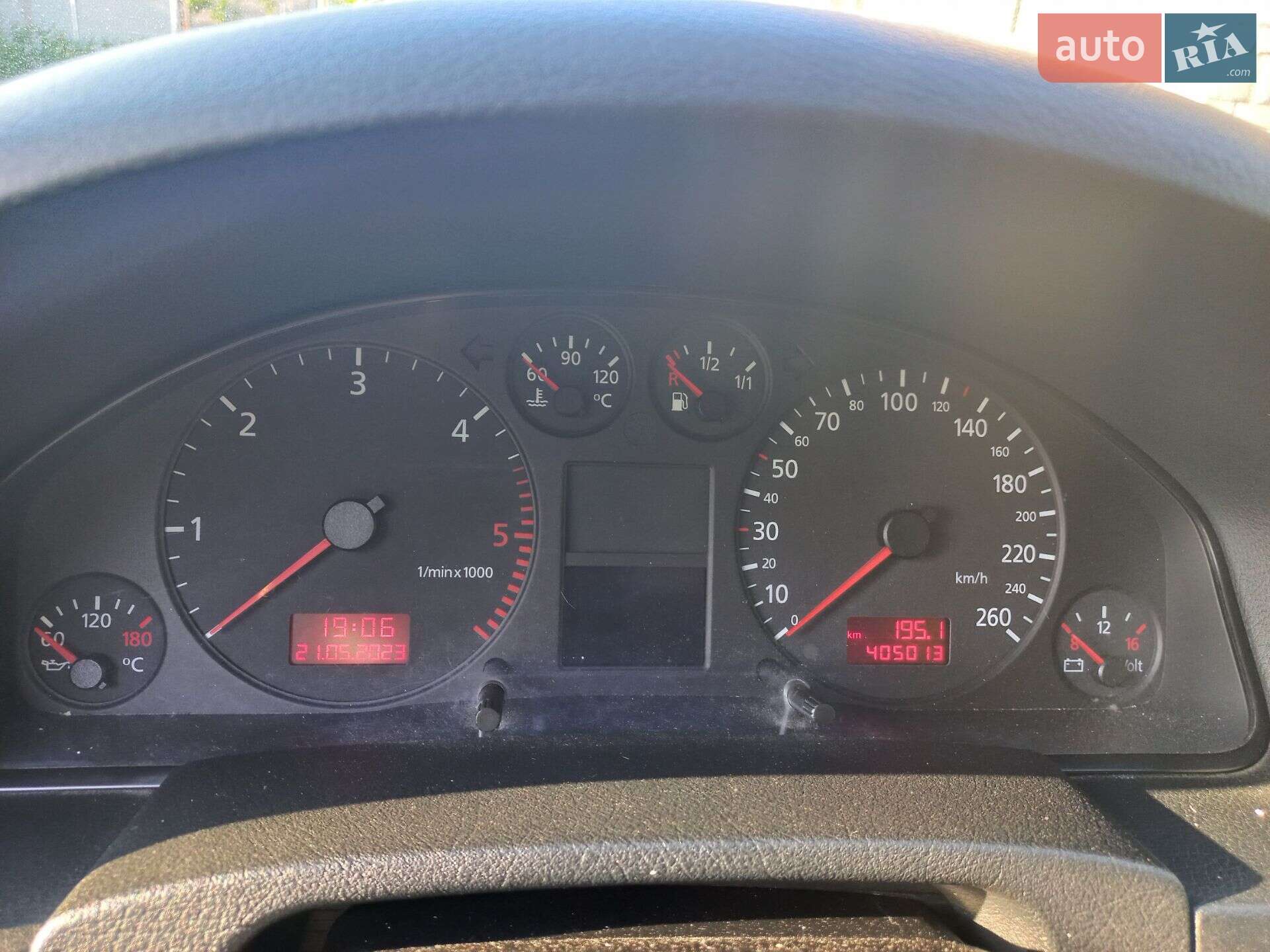 Audi A6 2000 VIN WAUZZZ4BZ1N056545 фото оголошення 5 з 17
