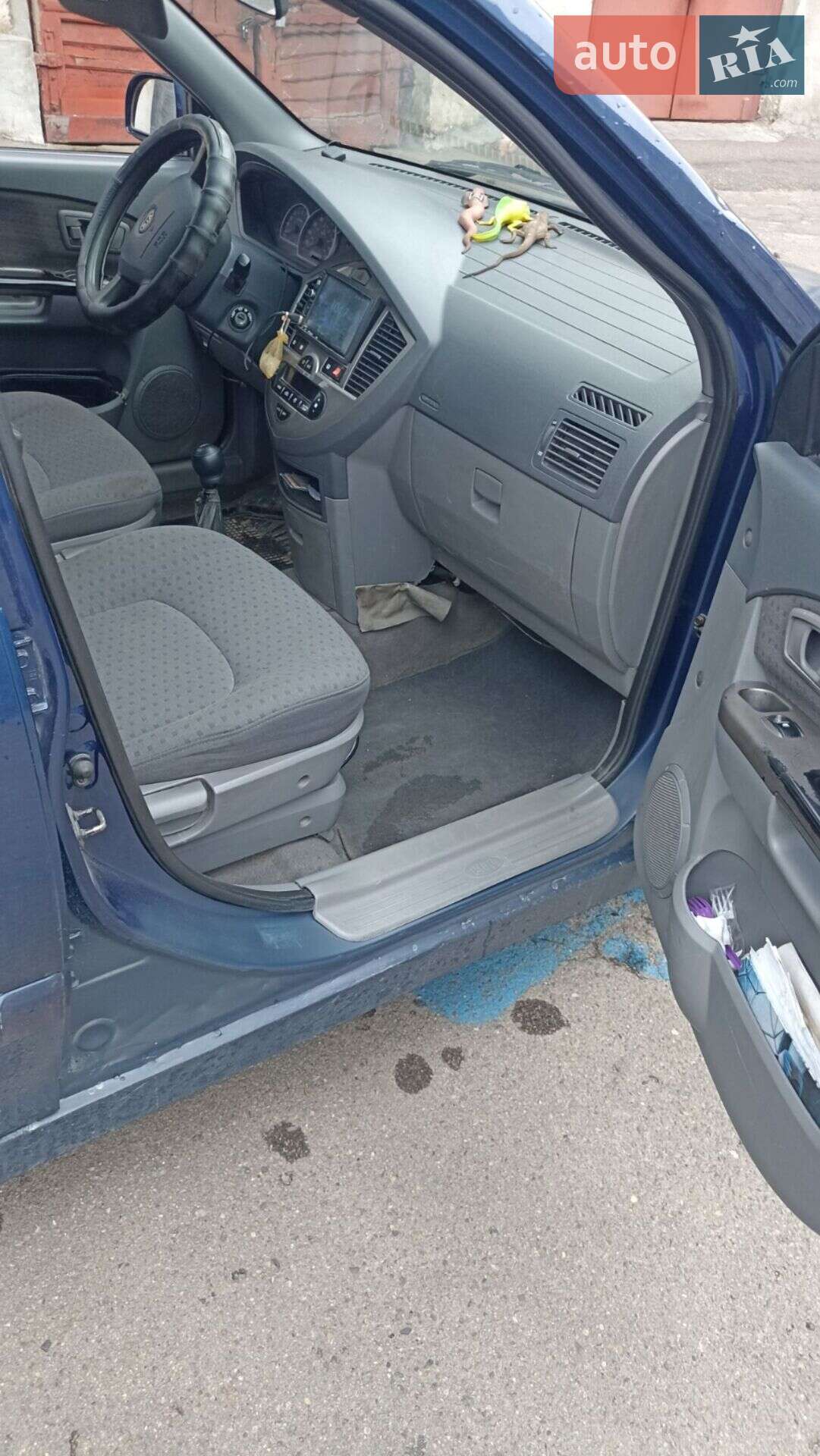 Kia Carens 2003 VIN KNEFC523135290544 фото оголошення 2 з 10