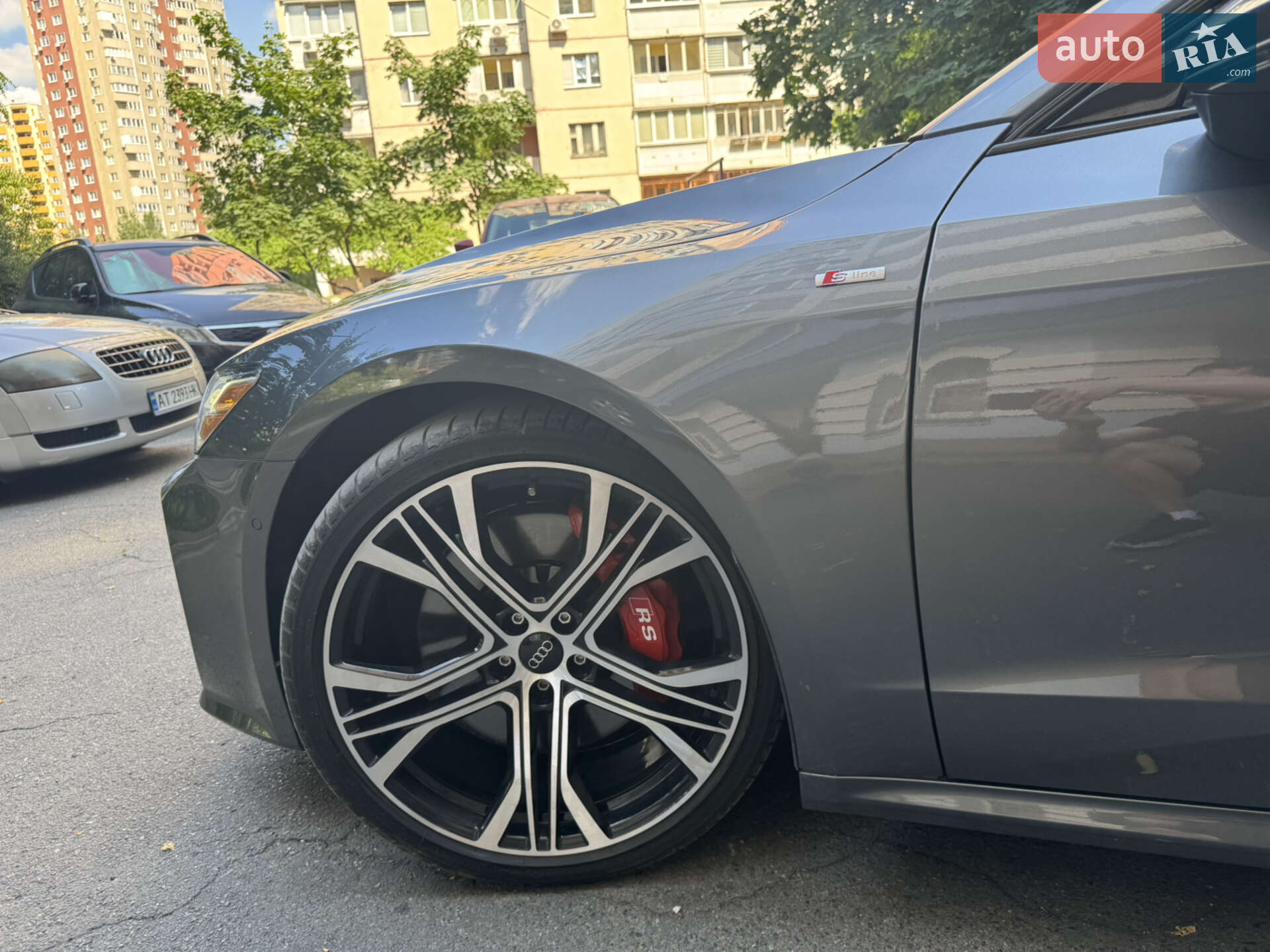 Audi A7 Sportback 2020 VIN WAUV2AF25MN035475 фото оголошення 38 з 44
