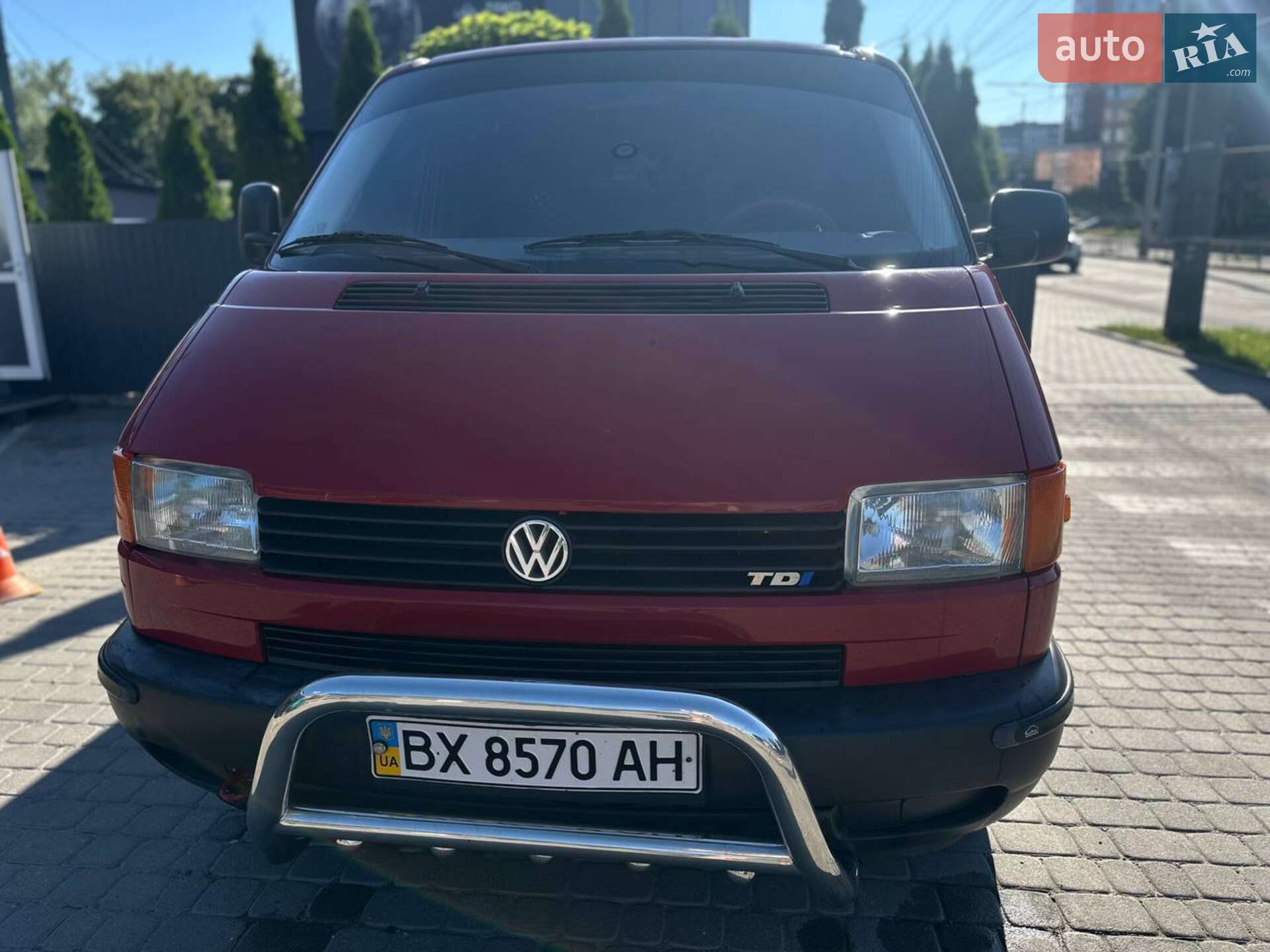 Volkswagen Transporter 2000 VIN WV1ZZZ70ZYH096083 фото оголошення 2 з 15