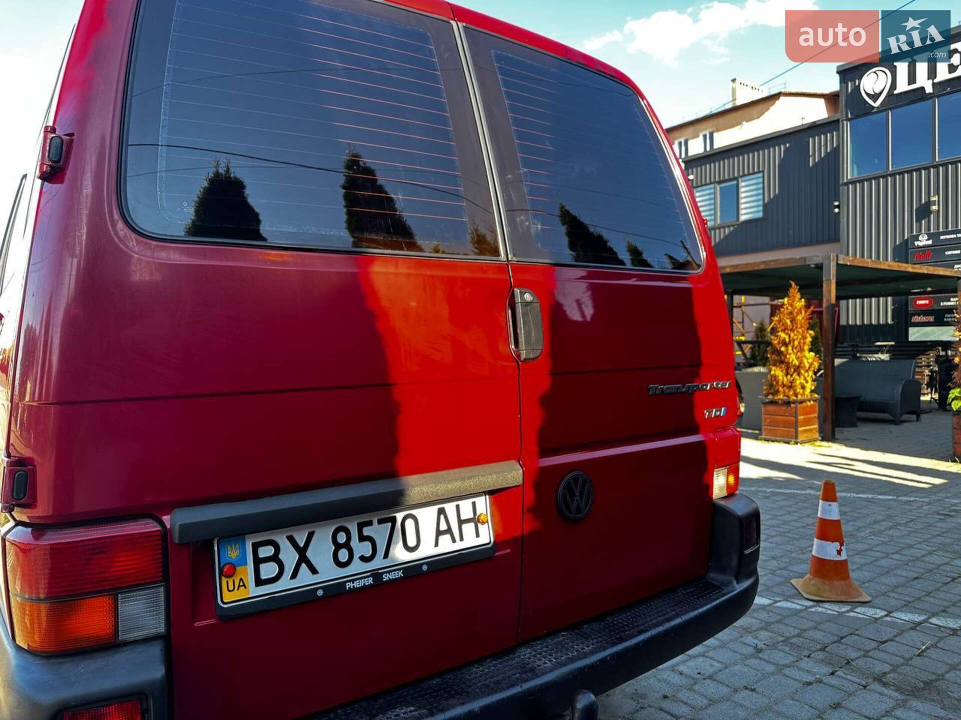 Volkswagen Transporter 2000 VIN WV1ZZZ70ZYH096083 фото оголошення 6 з 15