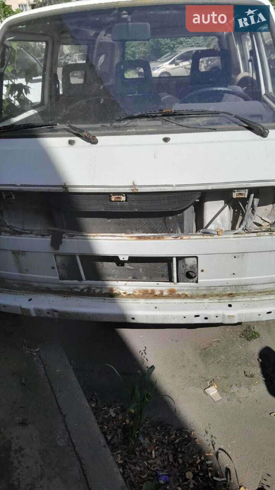 Volkswagen Transporter 1988 VIN WV2ZZZ25ZJH002074 фото оголошення 2 з 7