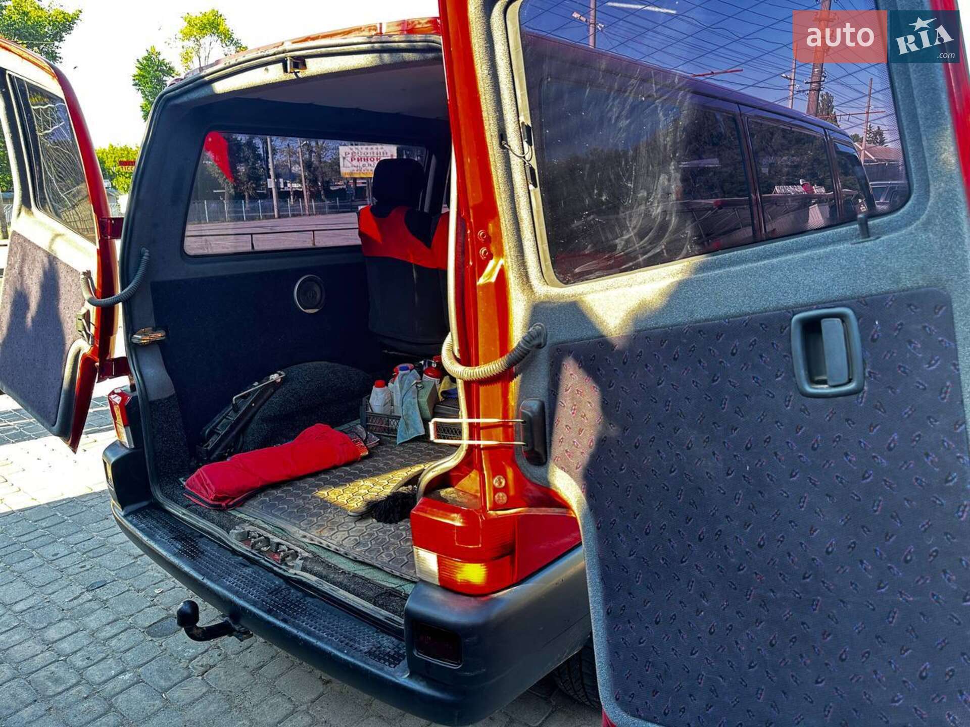 Volkswagen Transporter 2000 VIN WV1ZZZ70ZYH096083 фото оголошення 10 з 15