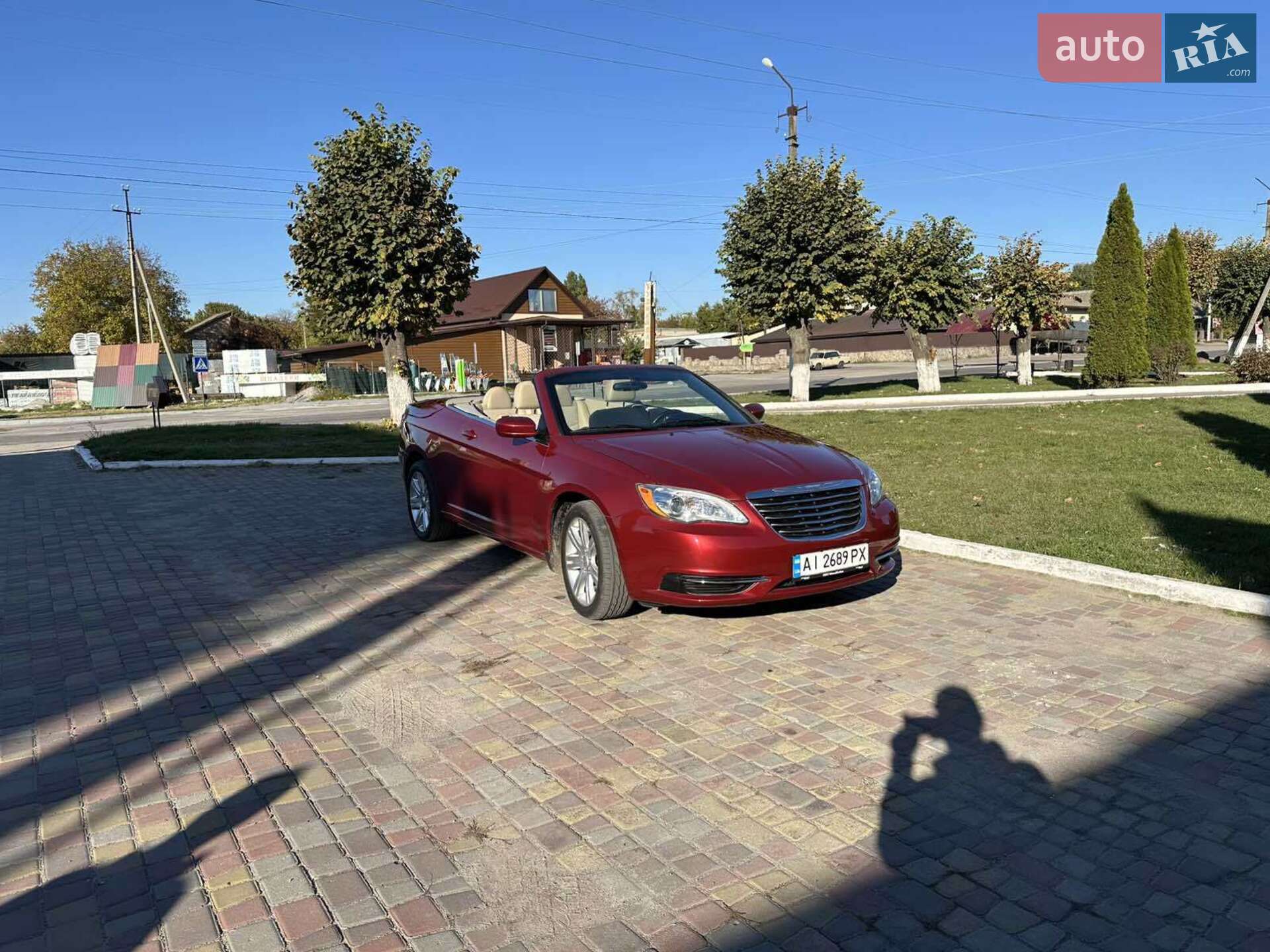 Chrysler 200 2011 VIN 1C3BCBEB5CN146640 фото оголошення 4 з 8