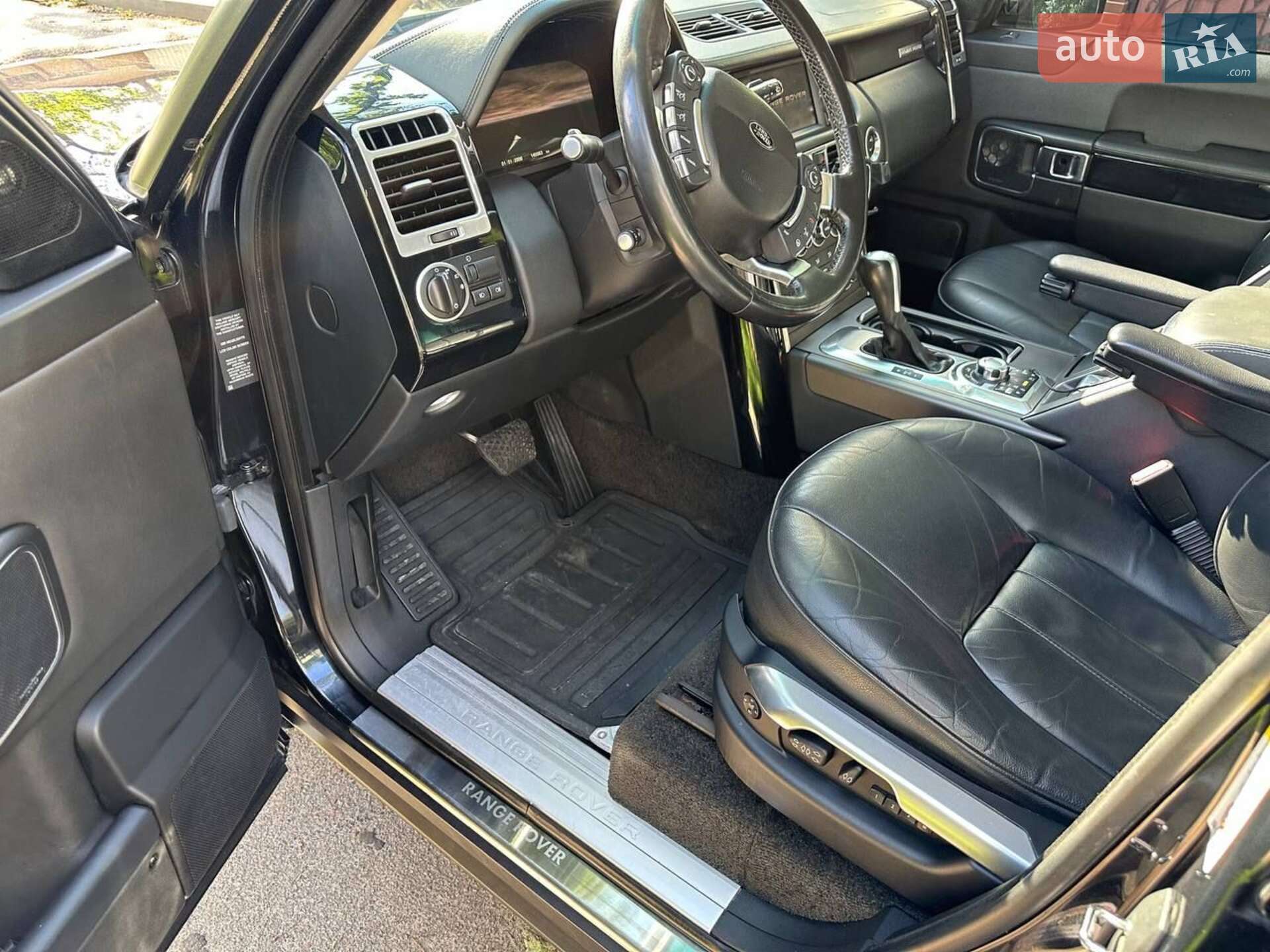 Land Rover Range Rover 2011 VIN SALME1D4XBA359528 фото оголошення 11 з 24